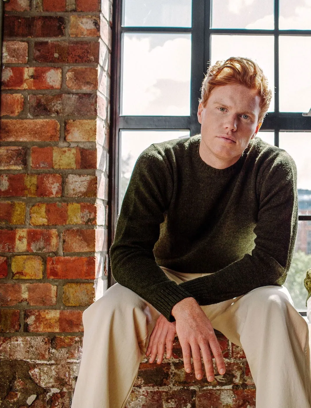 【Peregrine】Makers Stitch Crew Sweater Olive 綠色水洗美麗諾圓領毛衣 sold by Blue Beach Denim product image thumbnail 3