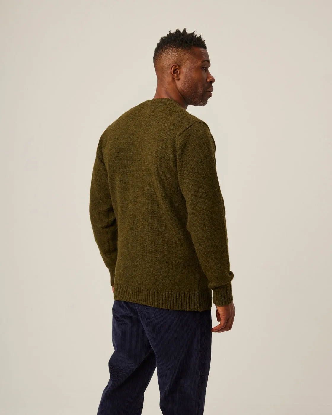 【Peregrine】Makers Stitch Crew Sweater Olive 綠色水洗美麗諾圓領毛衣 sold by Blue Beach Denim product image thumbnail 5