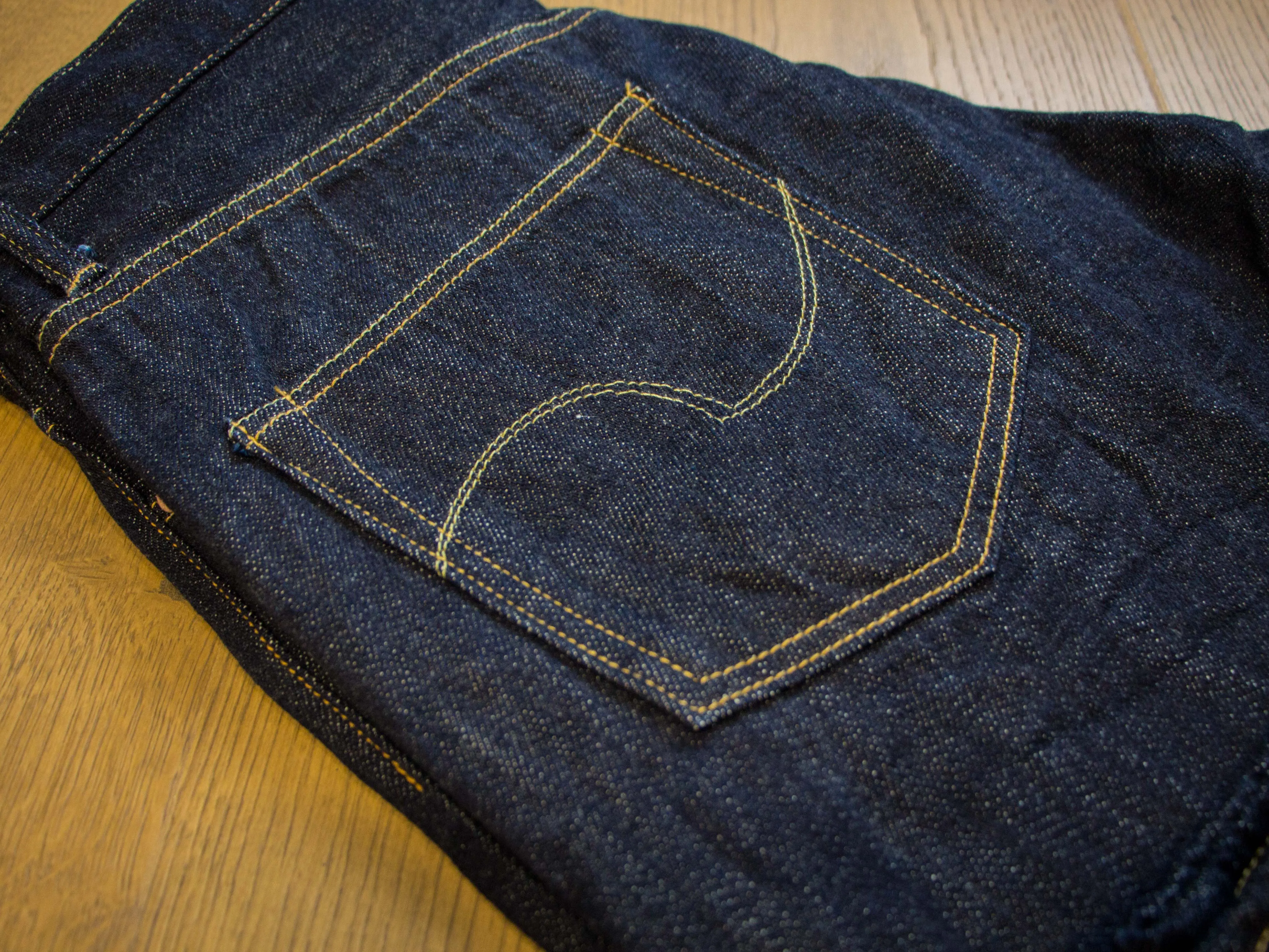 【ONI DENIM】702L-KIRAKU Natural Indigo Womens Jeans 12oz女版鬼樂輕磅數天然染直筒牛仔褲 sold by Blue Beach Denim product image thumbnail 4