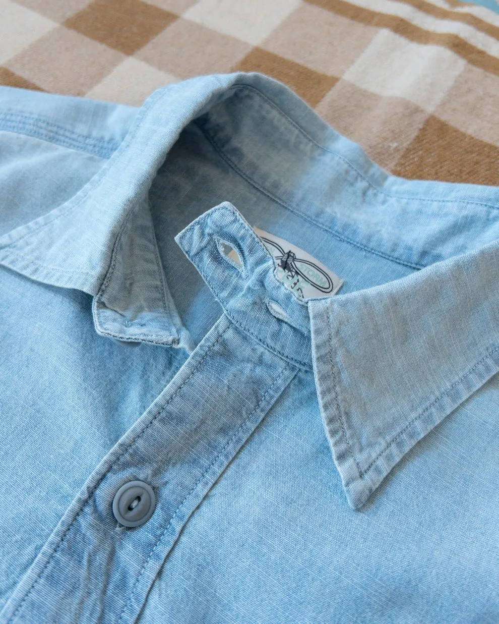 【WYTHE】Chambray Workshirt - Distressed and Sunfaded Indigo 日曬復古水手布工作襯衫 sold by Blue Beach Denim product image thumbnail 5