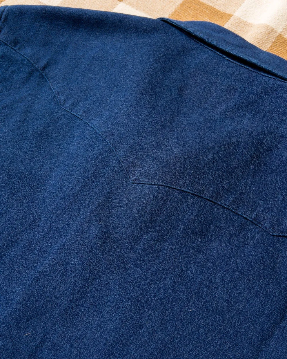 【WYTHE】Yarn Dyed Sateen Pearlsnap Shirt - Indigo 藍染天絲棉西部襯衫 sold by Blue Beach Denim product image thumbnail 3