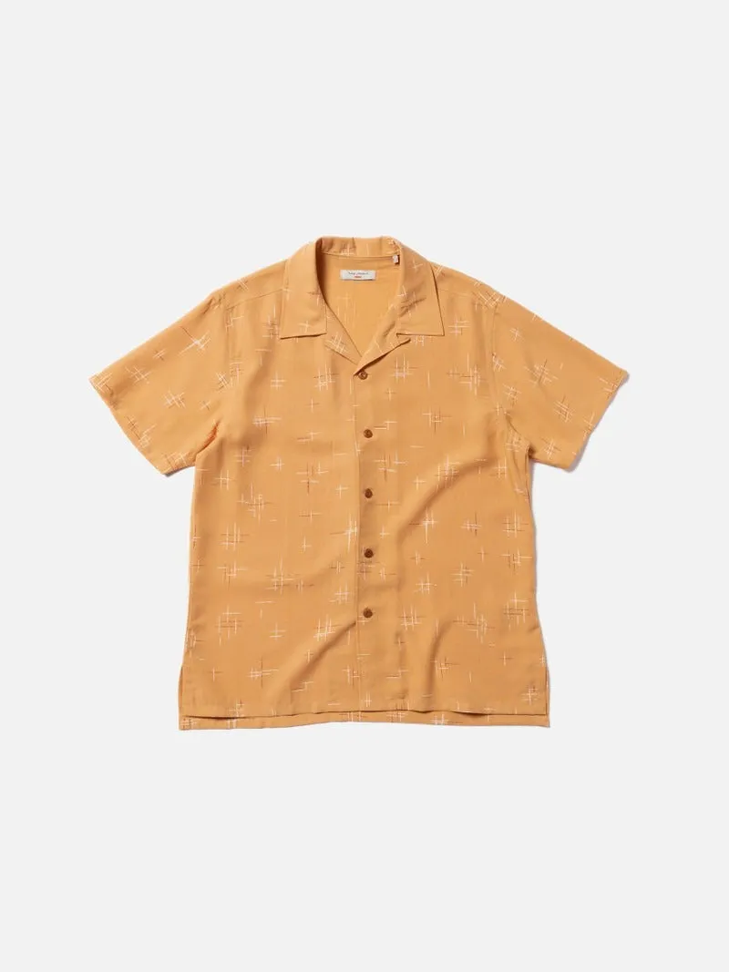 【Nudie Jeans】Arvid 50s Hawaii Shirt Ochre 復古天絲夏威夷襯衫 sold by Blue Beach Denim