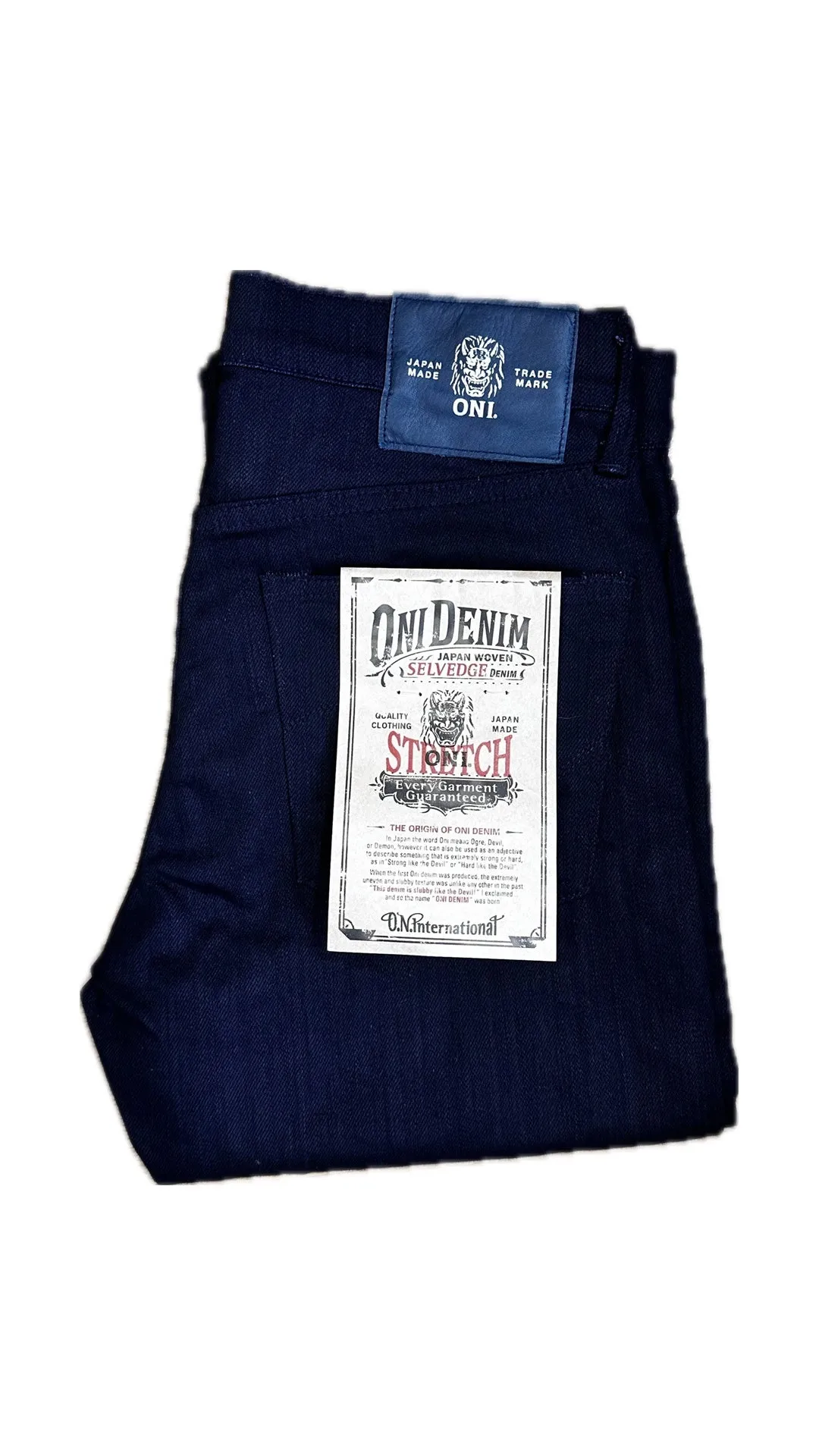 【ONI DENIM】 ONI-526S-IDBK Indigo×Black 11oz Power Stretch Denim Semi Tight Straight 藍黑雙染 輕量布料 彈性小直筒 sold by Blue Beach Denim