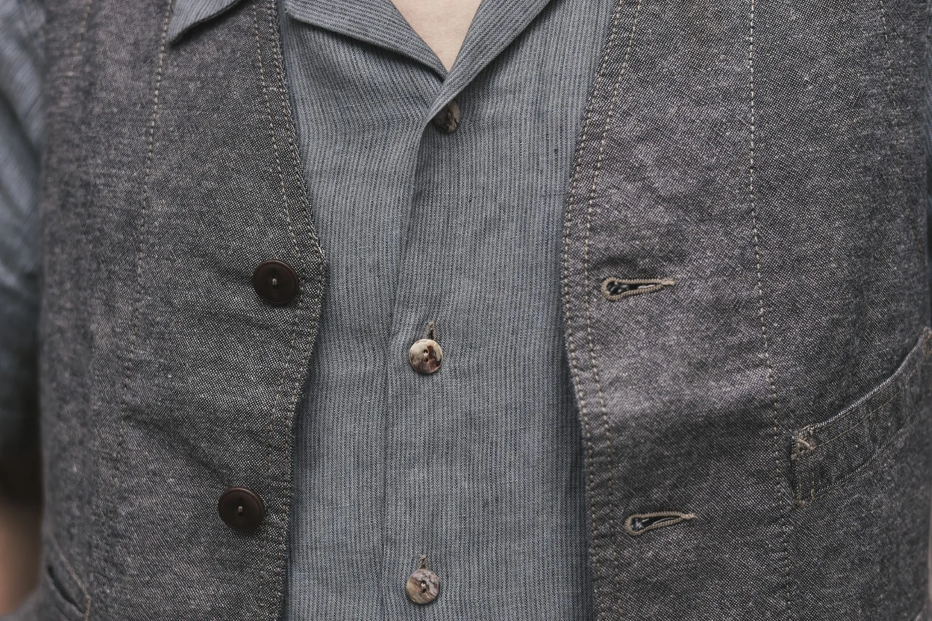 【Scarti-Lab】Cotton Linen Blend Work Vest Grey 403 SM407 日製棉麻混紡 義式工裝背心 灰色 sold by Blue Beach Denim product image thumbnail 5