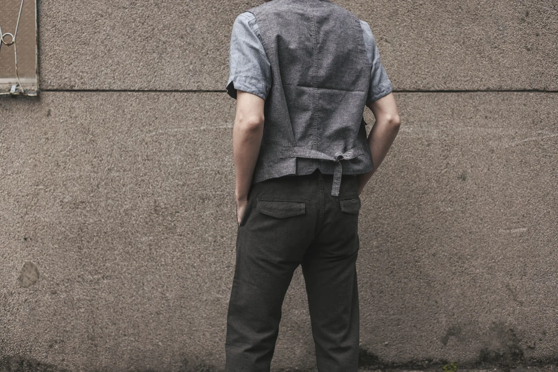 【Scarti-Lab】Cotton Linen Blend Work Vest Grey 403 SM407 日製棉麻混紡 義式工裝背心 灰色 sold by Blue Beach Denim product image thumbnail 4