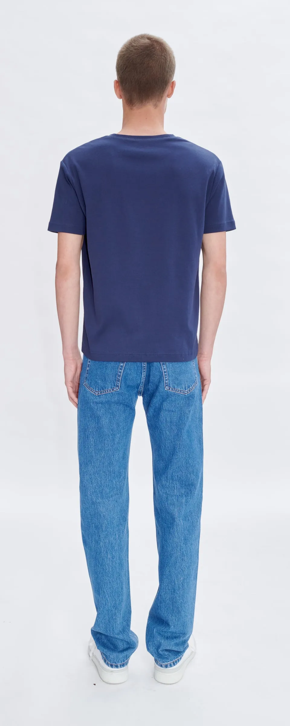 【A.P.C.】NEW STANDARD MEDIUM STONEWASHED 中腰直筒中藍石洗牛仔褲 sold by Blue Beach Denim product image thumbnail 3