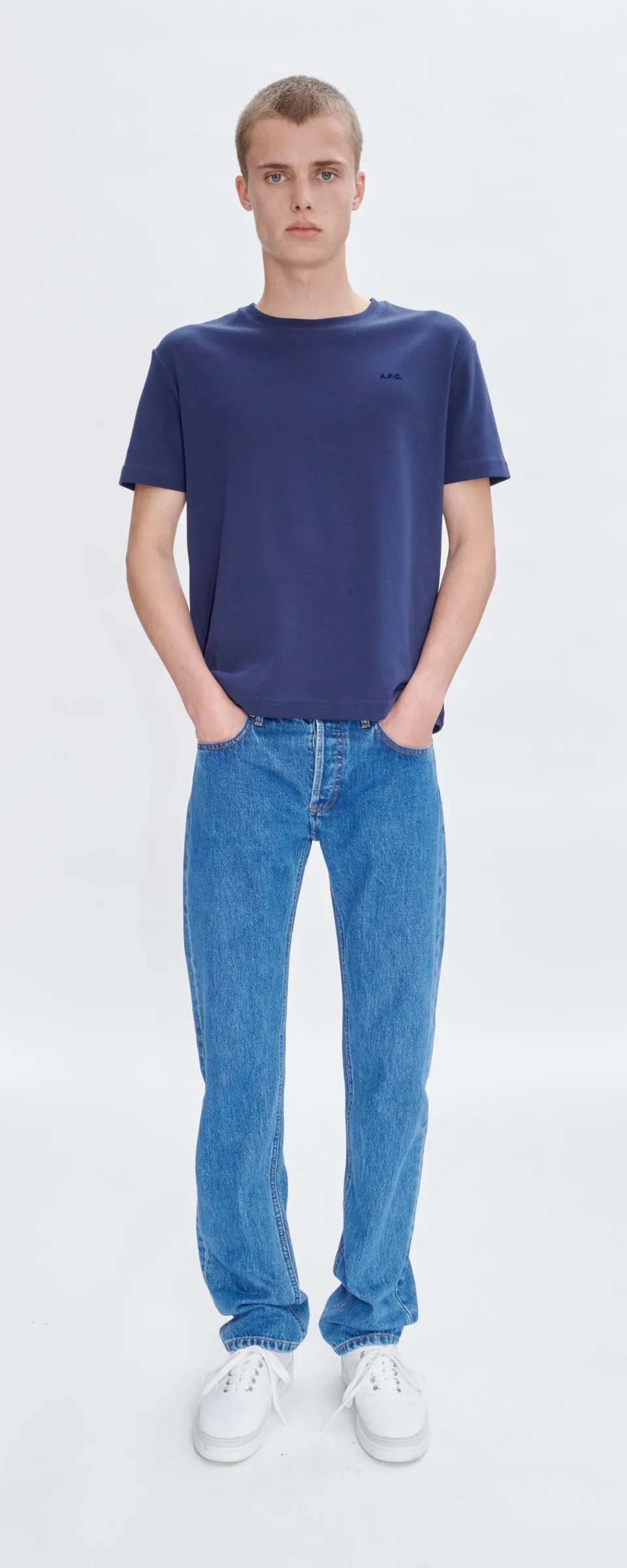 【A.P.C.】NEW STANDARD MEDIUM STONEWASHED 中腰直筒中藍石洗牛仔褲 sold by Blue Beach Denim product image thumbnail 2