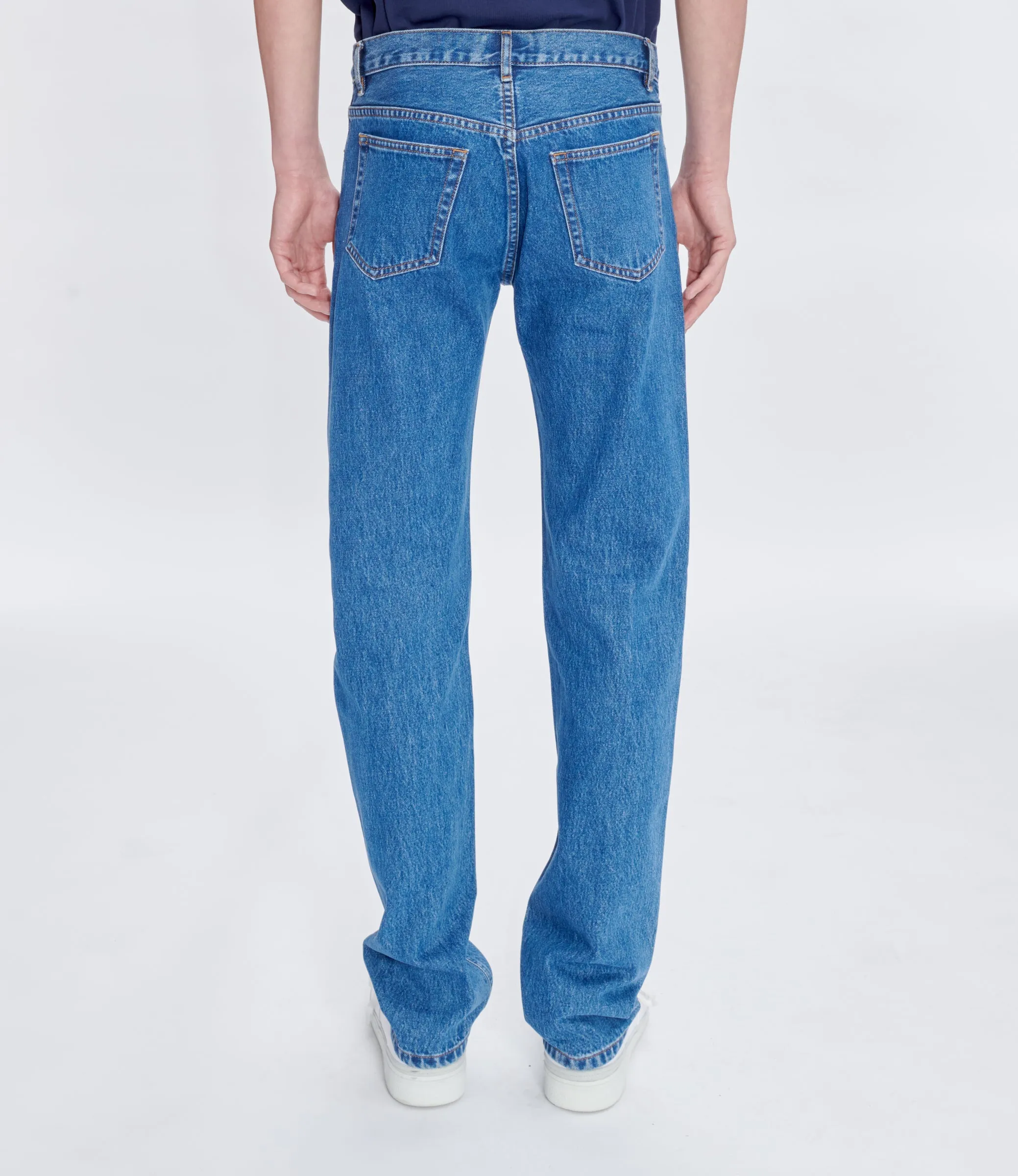 【A.P.C.】NEW STANDARD MEDIUM STONEWASHED 中腰直筒中藍石洗牛仔褲 sold by Blue Beach Denim product image thumbnail 5