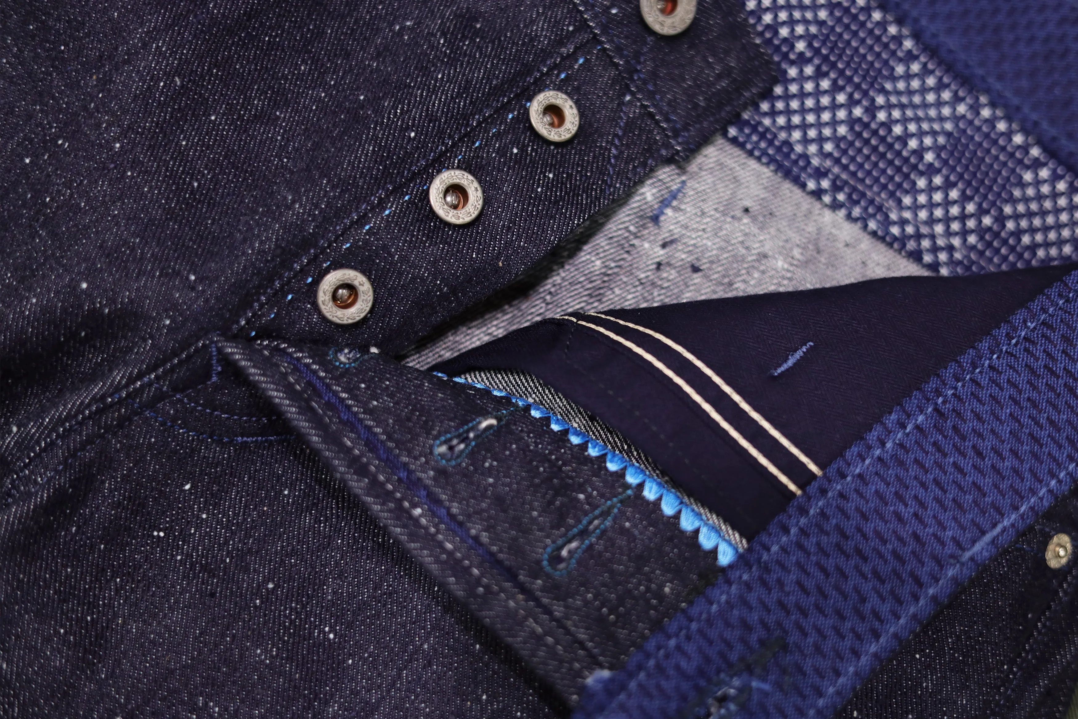 【Ruttloff】H2-Big Twill Left Hand Neppy Selvedge Denim Jeans 13oz 藍灘獨家訂製左斜紋粗紋棉節赤耳小直筒牛仔褲 sold by Blue Beach Denim product image thumbnail 2