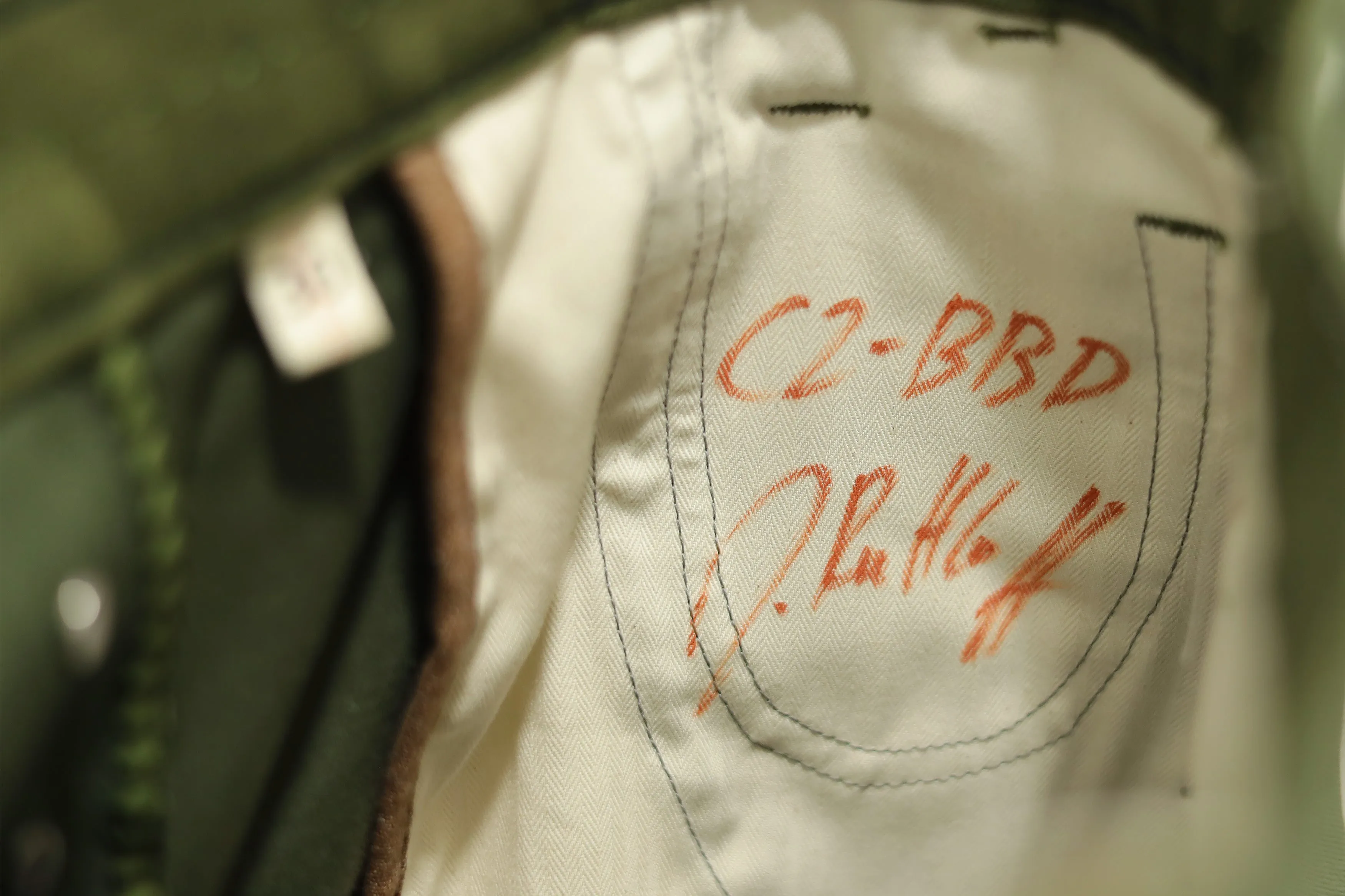 【Ruttloff】C2-Green Selvedge Denim Chino 12oz 藍灘獨家訂製雙染綠丹寧赤耳錐形休閒褲 sold by Blue Beach Denim product image thumbnail 4