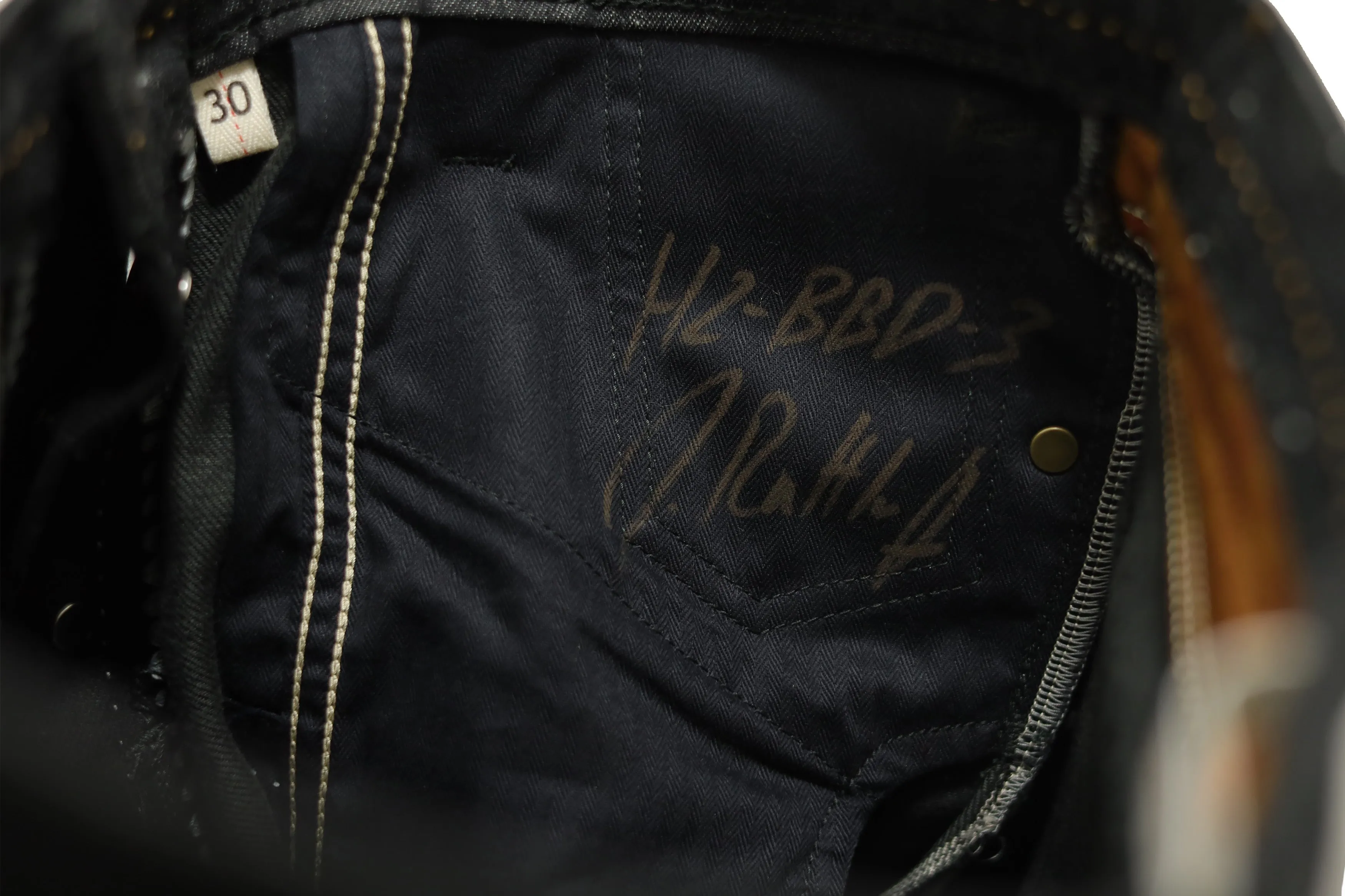 【Ruttloff】H2-Rustic Black Selvedge Jeans 15oz 藍灘獨家訂製黑灰雙染赤耳小直筒牛仔褲 sold by Blue Beach Denim product image thumbnail 4