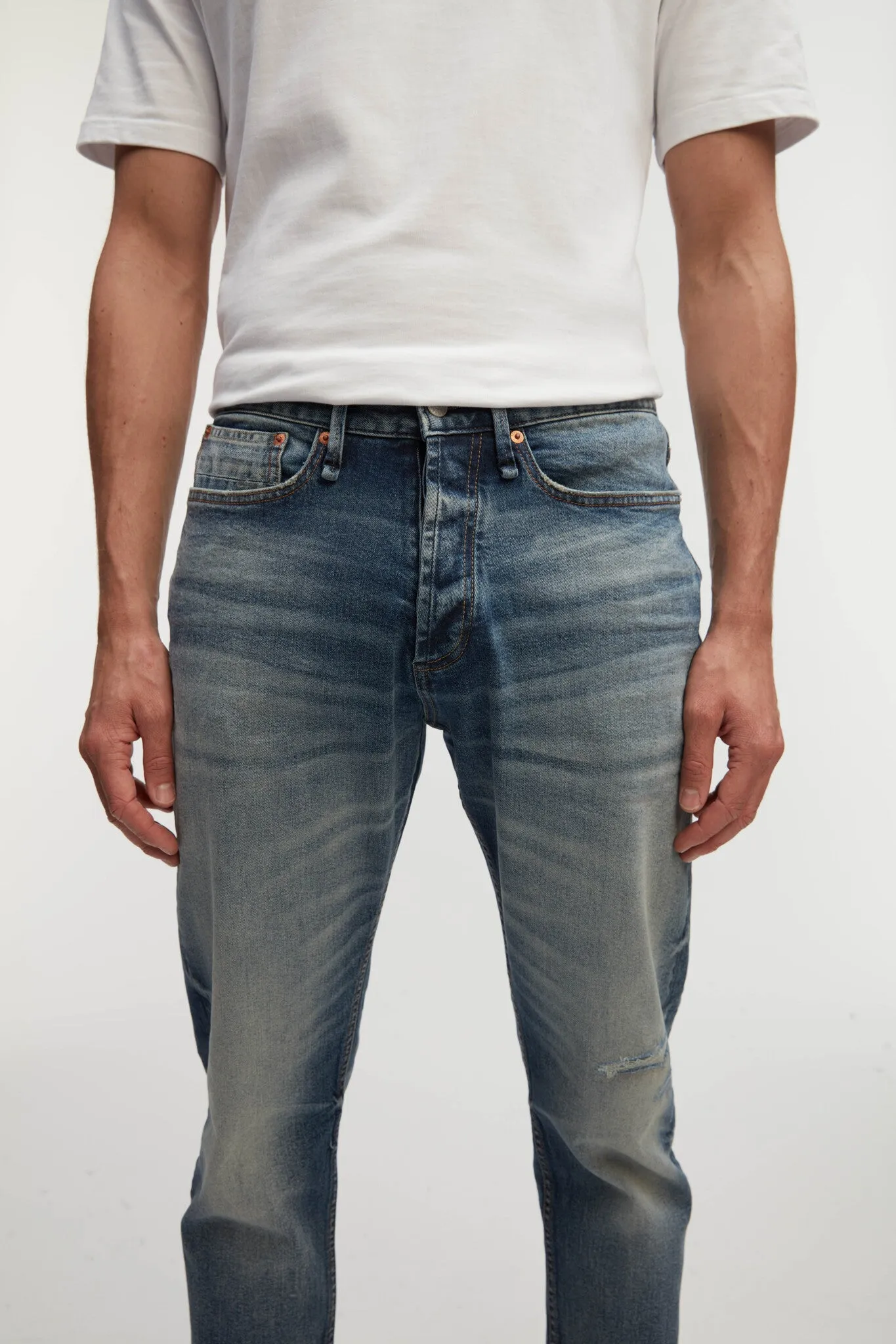 【DENHAM】Taper AHW / 淺藍微破自然補釘修身錐形牛仔褲 sold by Blue Beach Denim product image thumbnail 2
