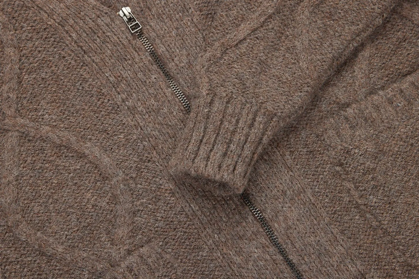【3sixteen】Alpaca Liner Cardigan Oak 老橡樹色開襟羊駝毛衫 sold by Blue Beach Denim product image thumbnail 4