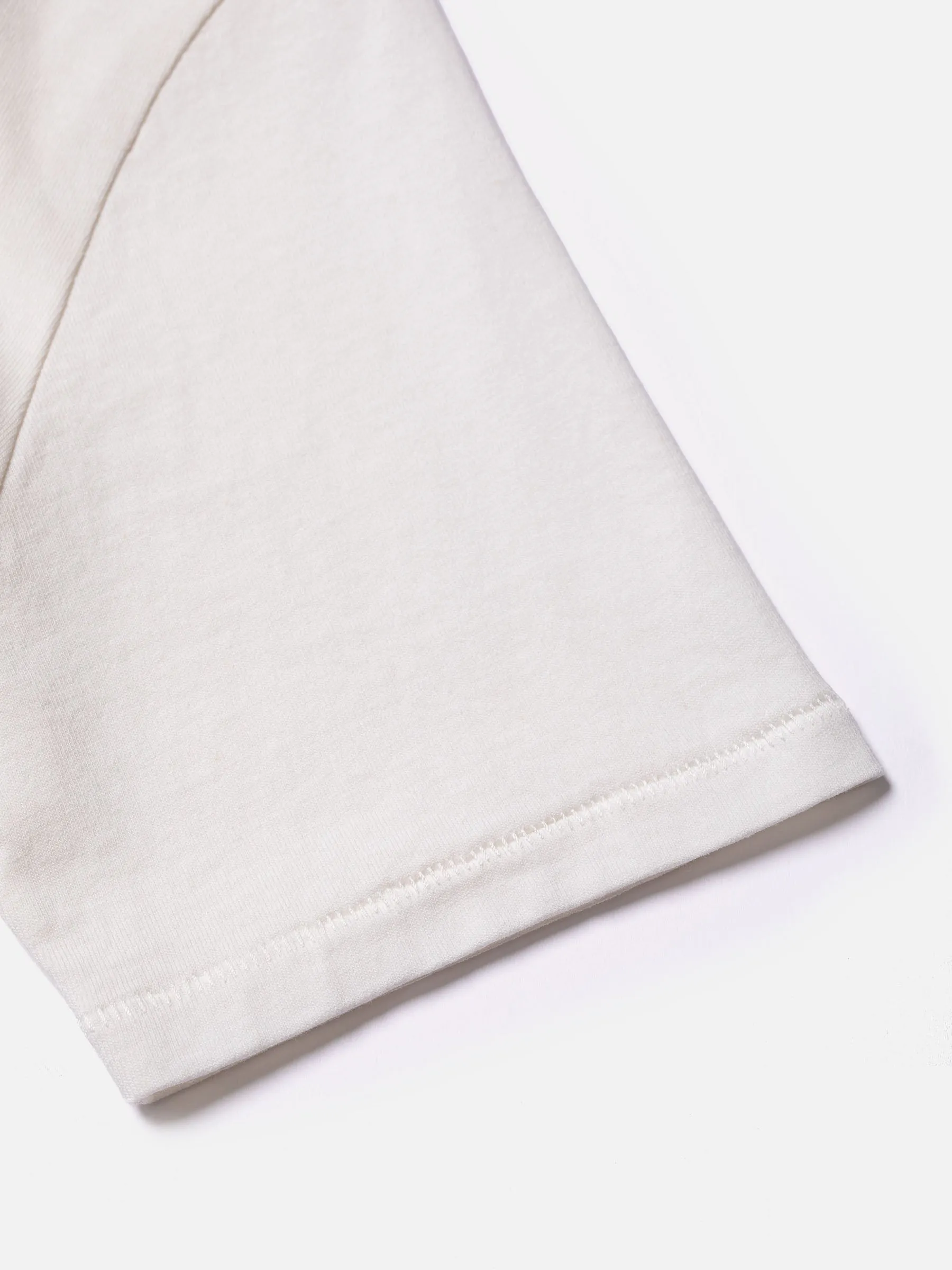 【Nudie Jeans】Joni Sound Habits Offwhite 黑膠圖樣有機棉 女款短T sold by Blue Beach Denim product image thumbnail 3