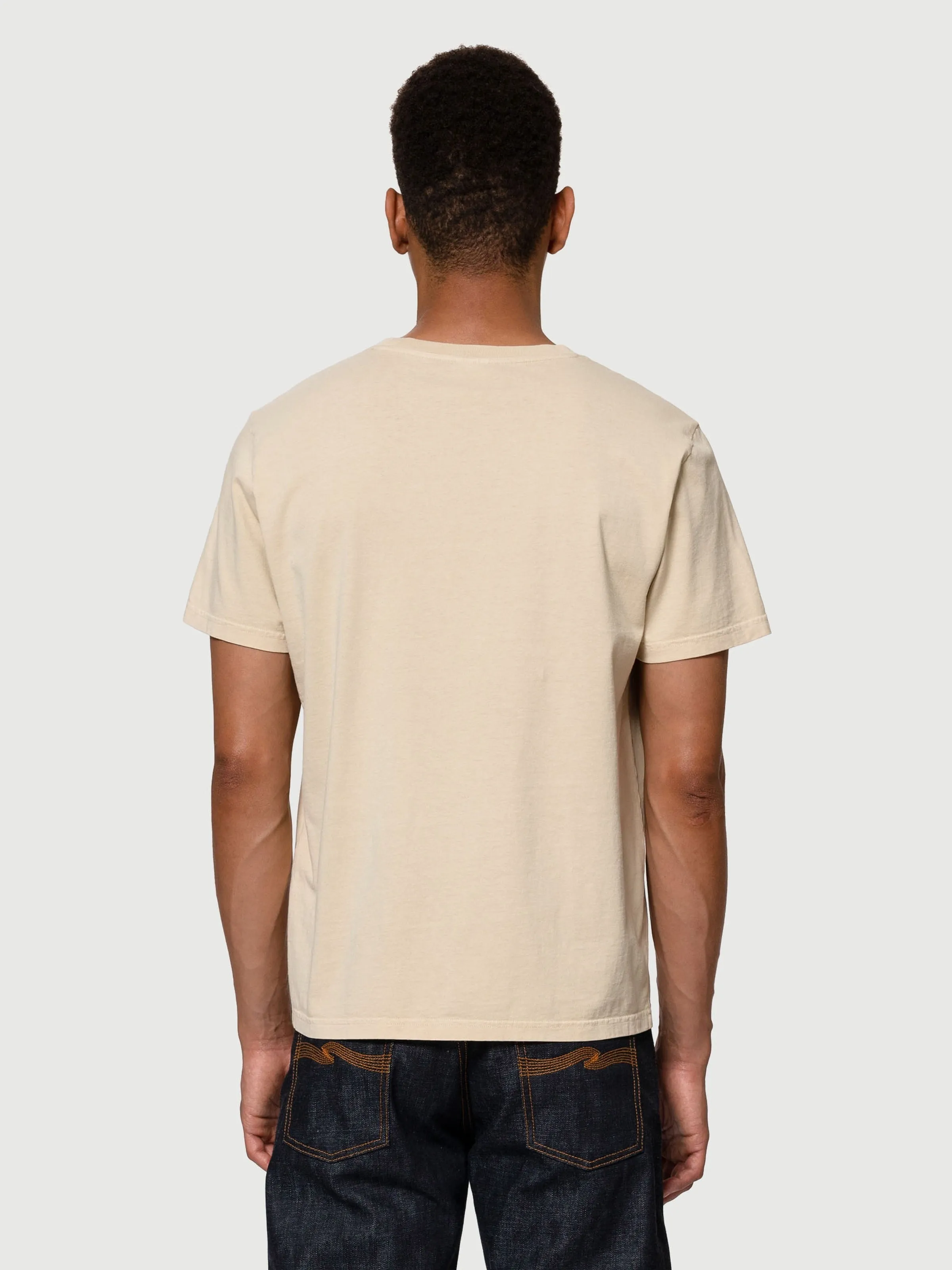 【Nudie Jeans】Roy Sound Habits Cream 黑膠圖樣有機棉短T奶油色 sold by Blue Beach Denim product image thumbnail 3