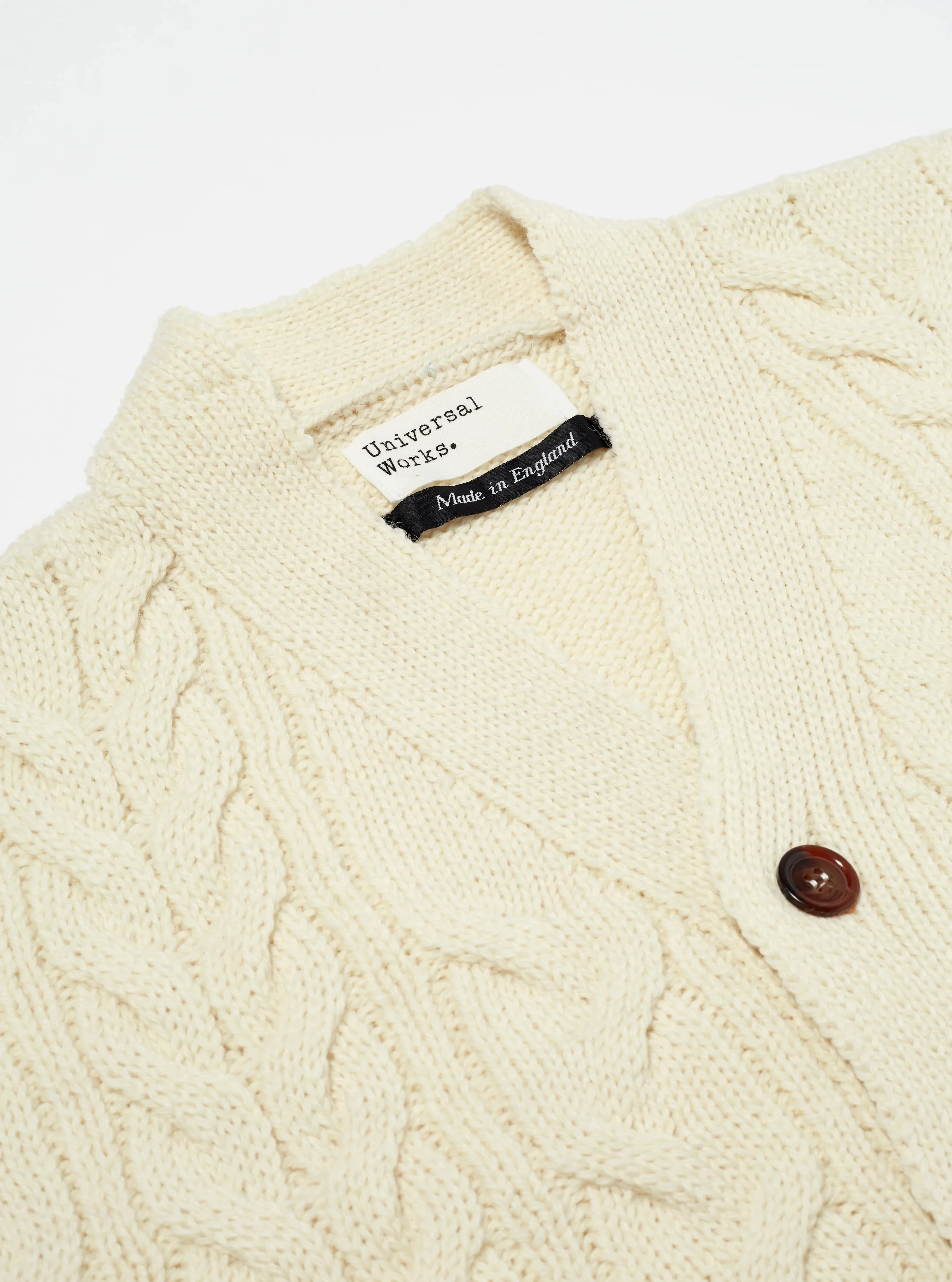 【Universal Works】Cable Knit Cardigan In Ecru Soft Wool 親膚羊毛針織毛衣 sold by Blue Beach Denim product image thumbnail 2