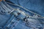 【DIESEL】SLEENKER 069FI / 中藍 微刷破 經典水洗 貼身窄版 sold by Blue Beach Denim