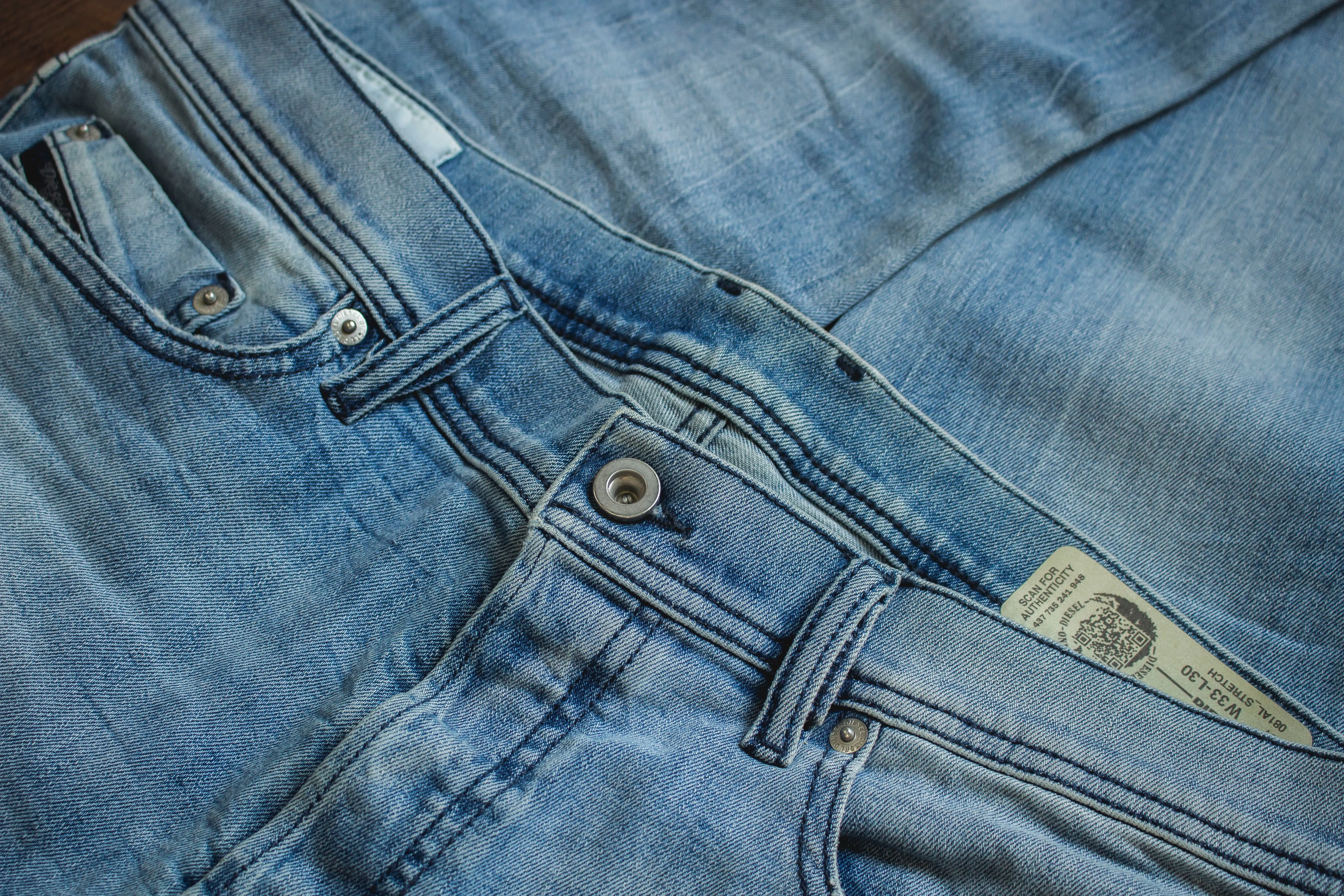【DIESEL】TEPPHAR 081AL / 極淺藍 彈性窄身 小直筒 sold by Blue Beach Denim product image thumbnail 3