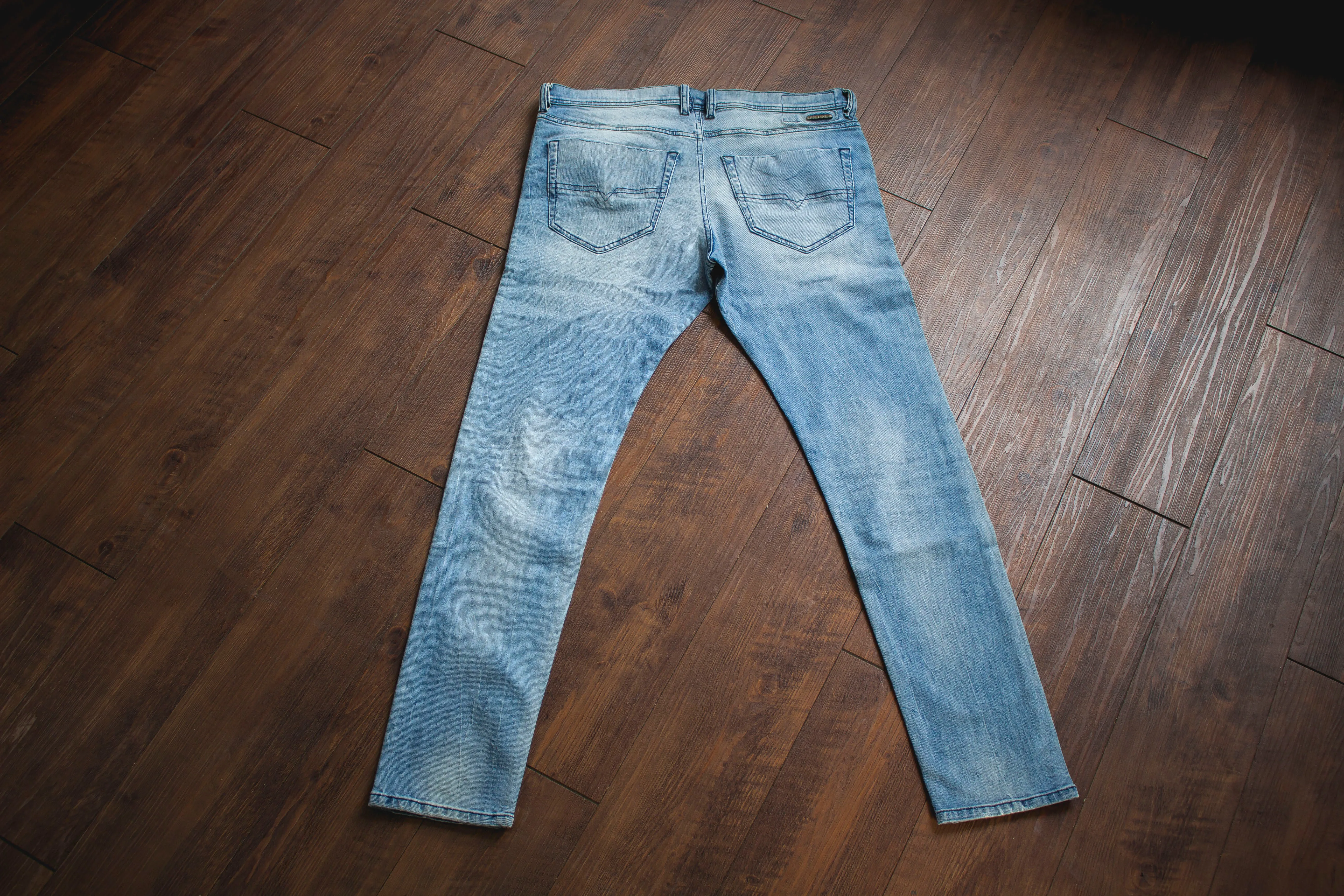 【DIESEL】TEPPHAR 081AL / 極淺藍 彈性窄身 小直筒 sold by Blue Beach Denim product image thumbnail 2