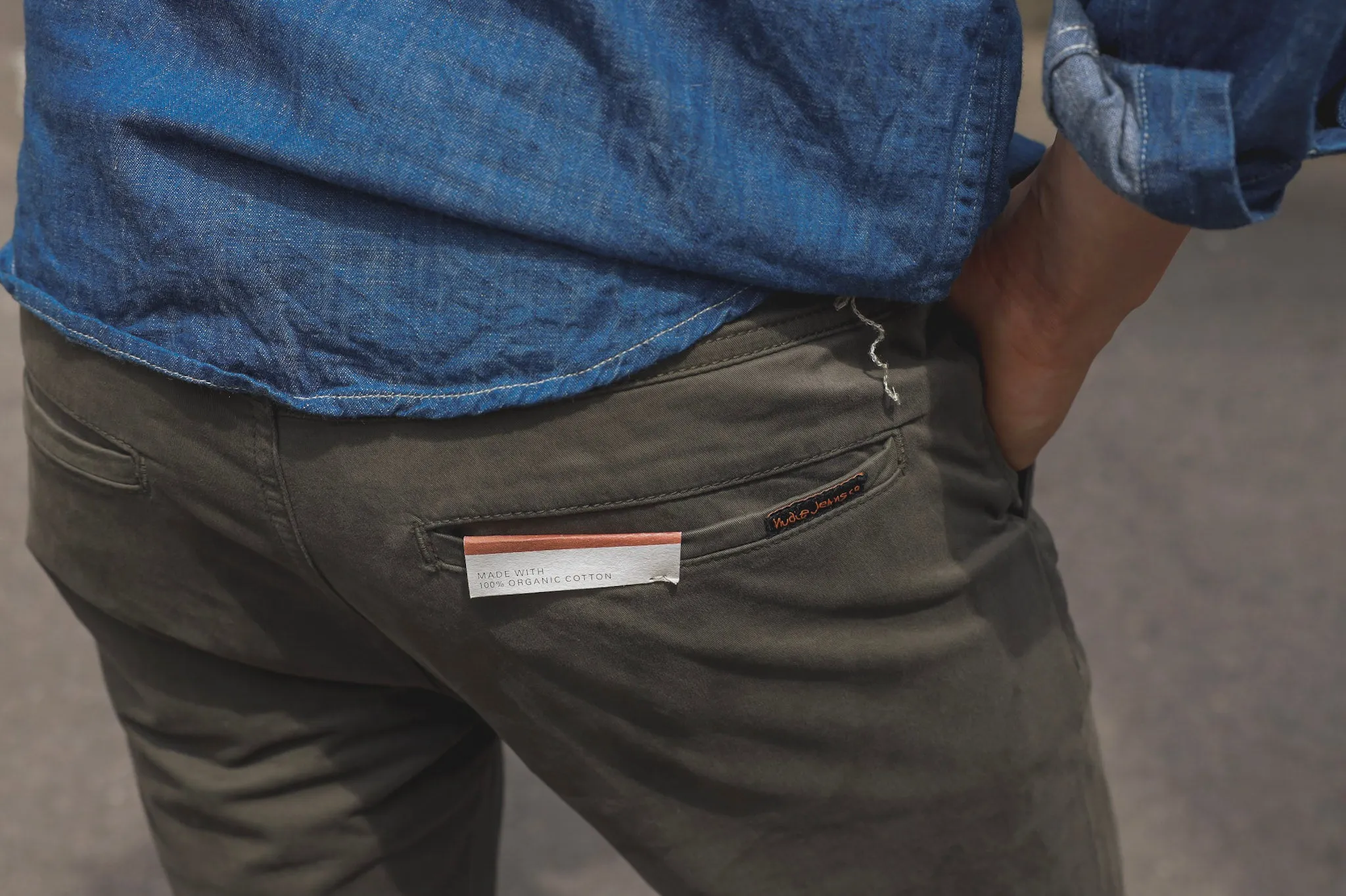 【Nudie Jeans】Slim Adam Bunker 義大利彈性修身小直筒卡其褲經典橄欖綠 sold by Blue Beach Denim product image thumbnail 4