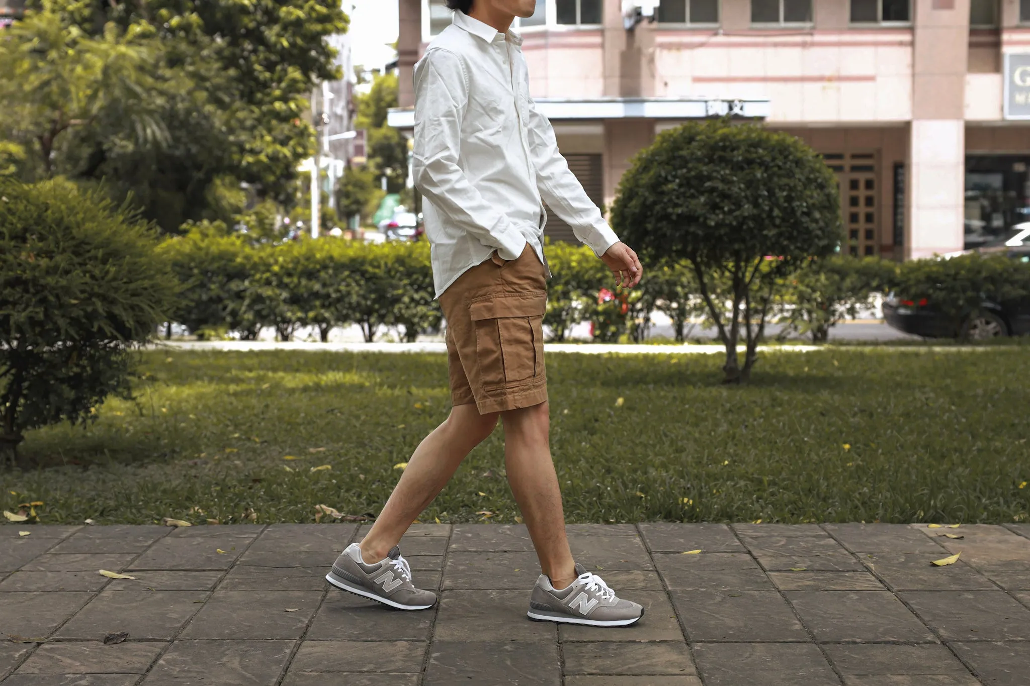 【Nudie Jeans】John Everyday Shirt Chalk White 斜紋白色簡約日常襯衫 sold by Blue Beach Denim product image thumbnail 2