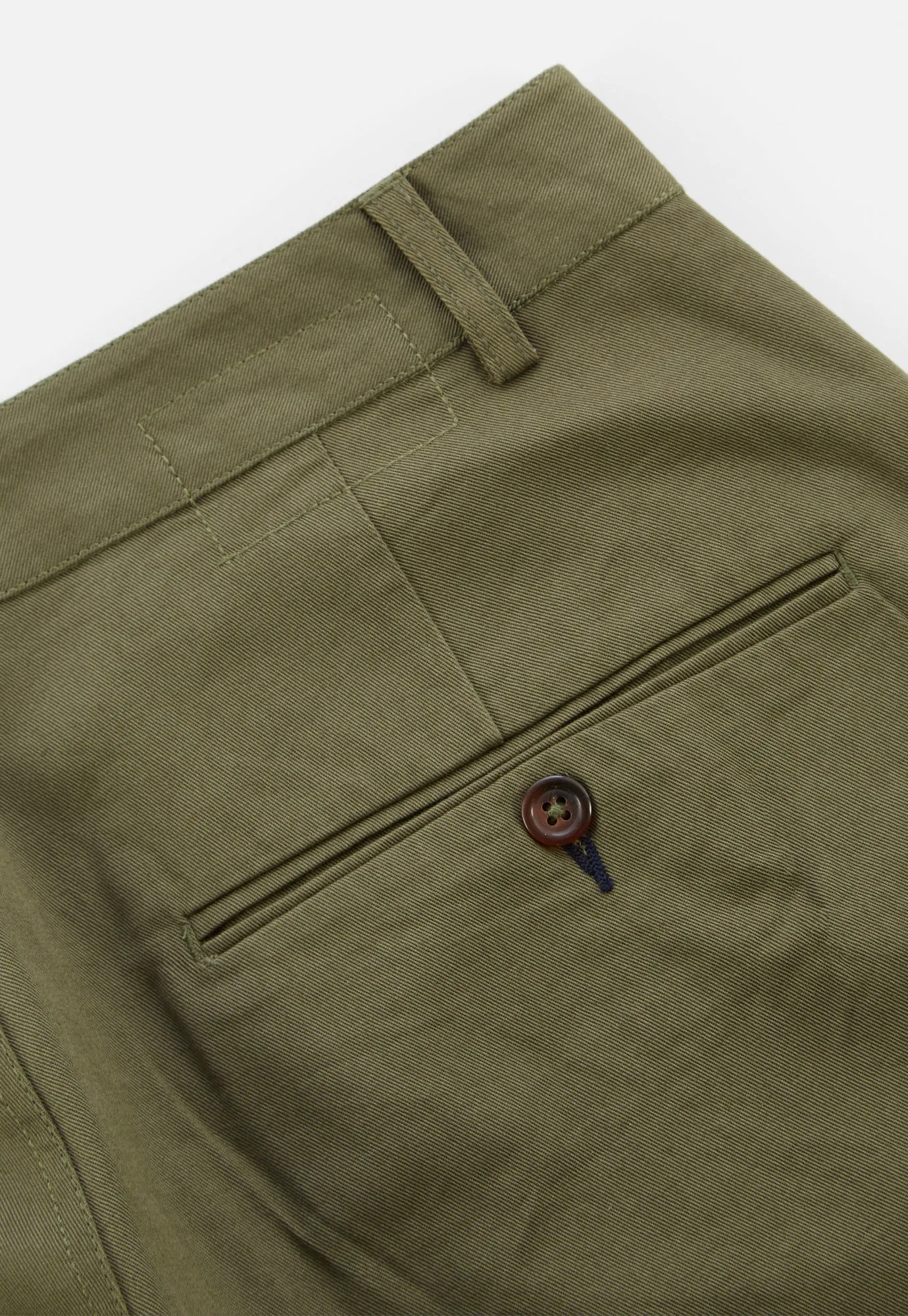 【Universal Works】Military Chino In Light Olive Twill/橄欖色休閒軍褲 sold by Blue Beach Denim product image thumbnail 4