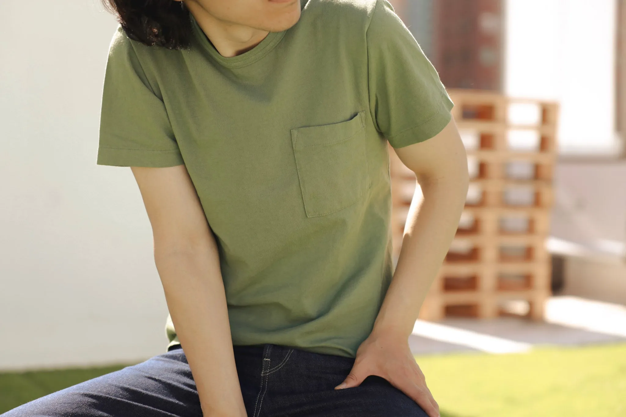 【Dehen 1920】Heavy Duty Tee - Single Pocket-Sage / 老織機純棉灰綠色口袋素T sold by Blue Beach Denim product image thumbnail 2