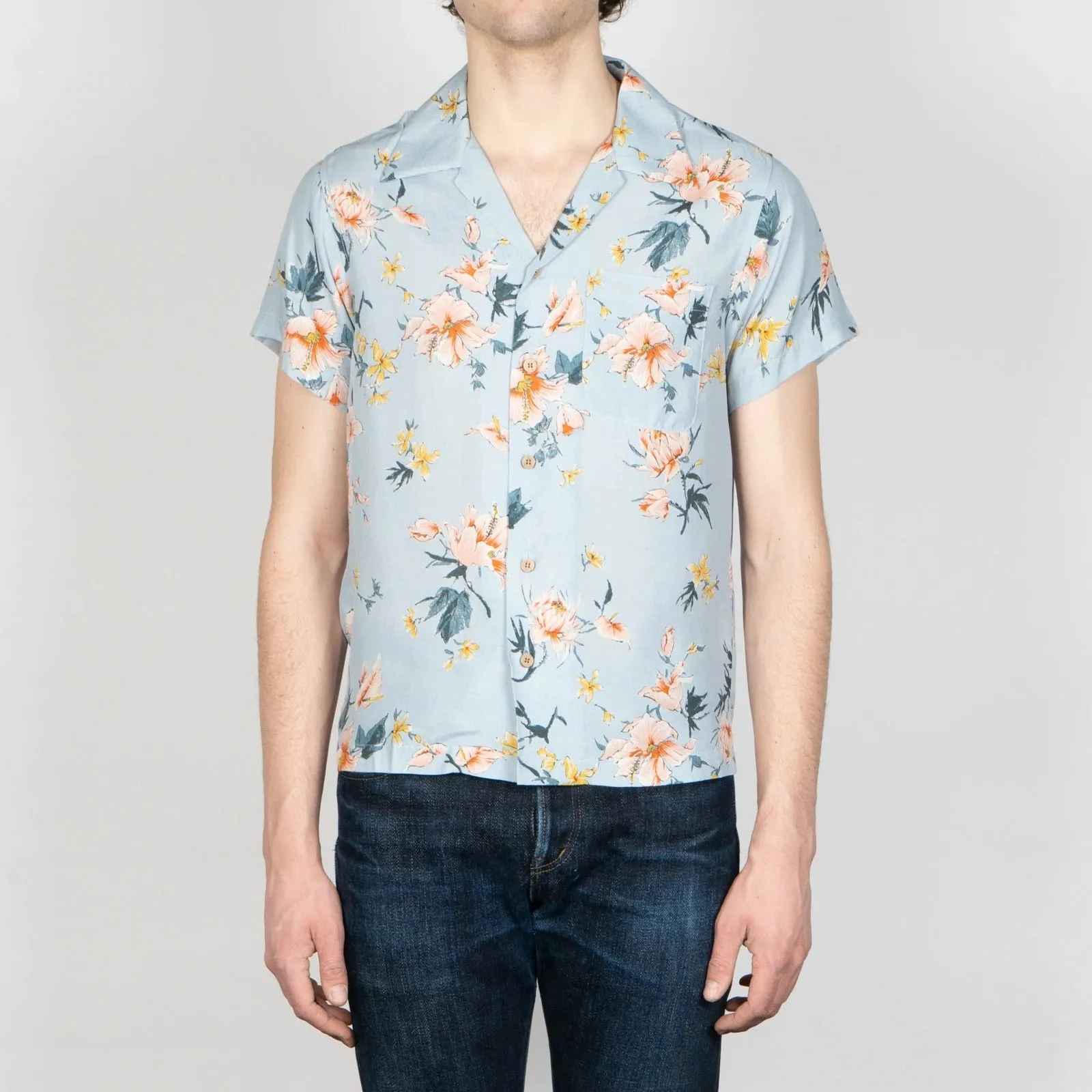 【Naked and Famous】Aloha Shirt Silky Flowers - Pale Blue/絲質夏威夷灰藍花襯衫 sold by Blue Beach Denim product image thumbnail 2