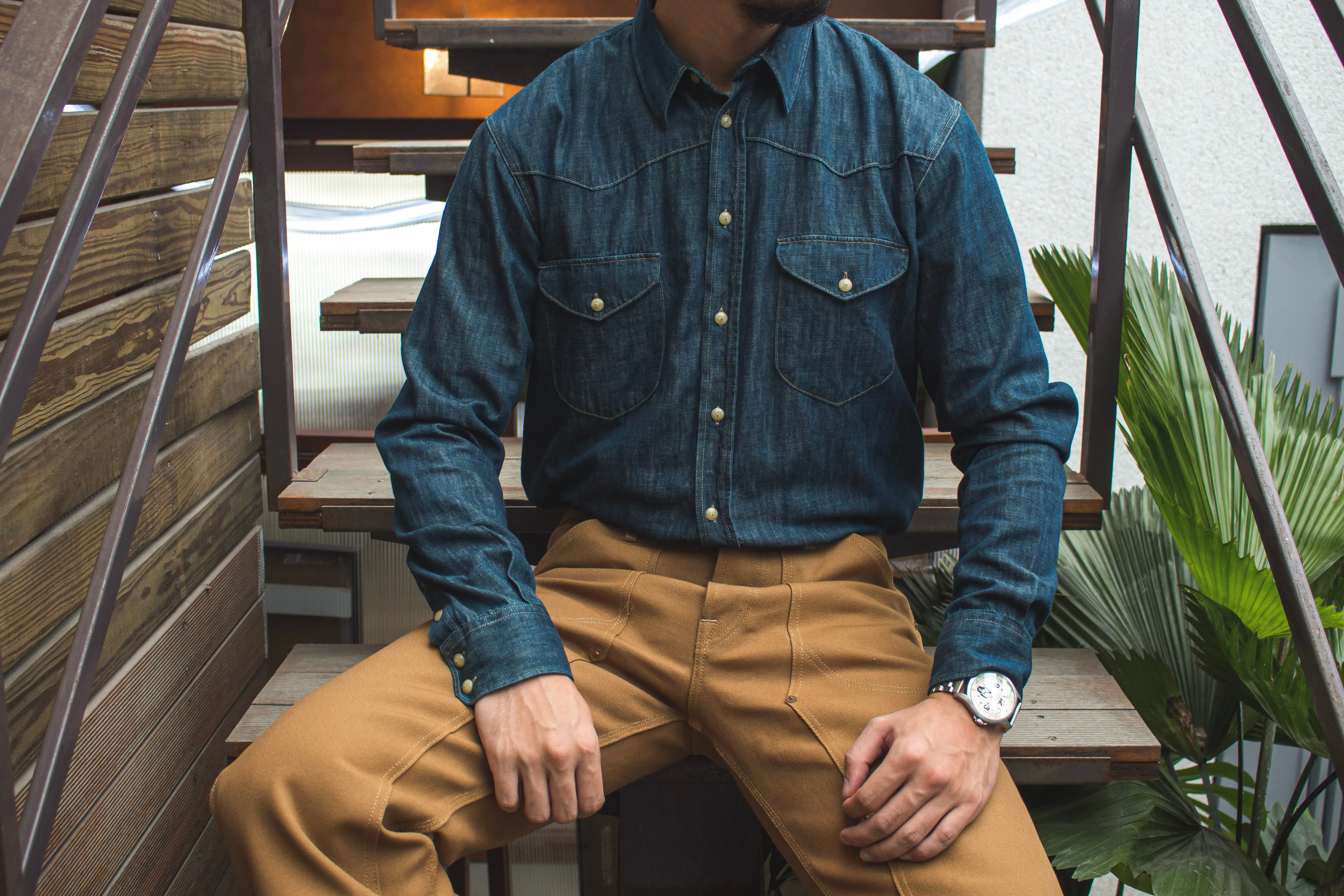【Indigofera】Manolito Shirt, Sanyati Denim, Indigo 6.5oz日本牛仔布襯衫 sold by Blue Beach Denim product image thumbnail 2