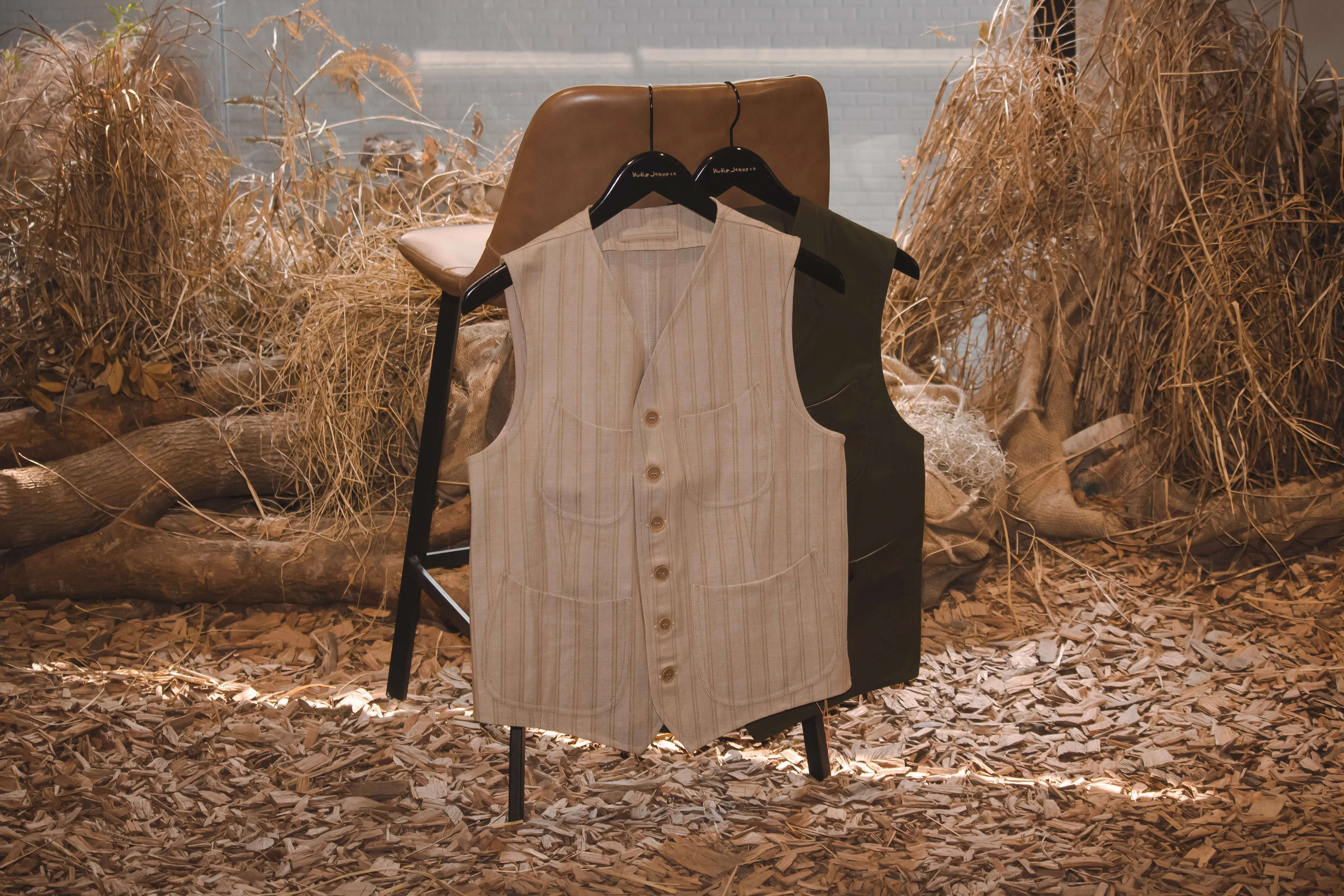 【Fortela】mens vest / 三色/復古工紳裝背心 sold by Blue Beach Denim product image thumbnail 2