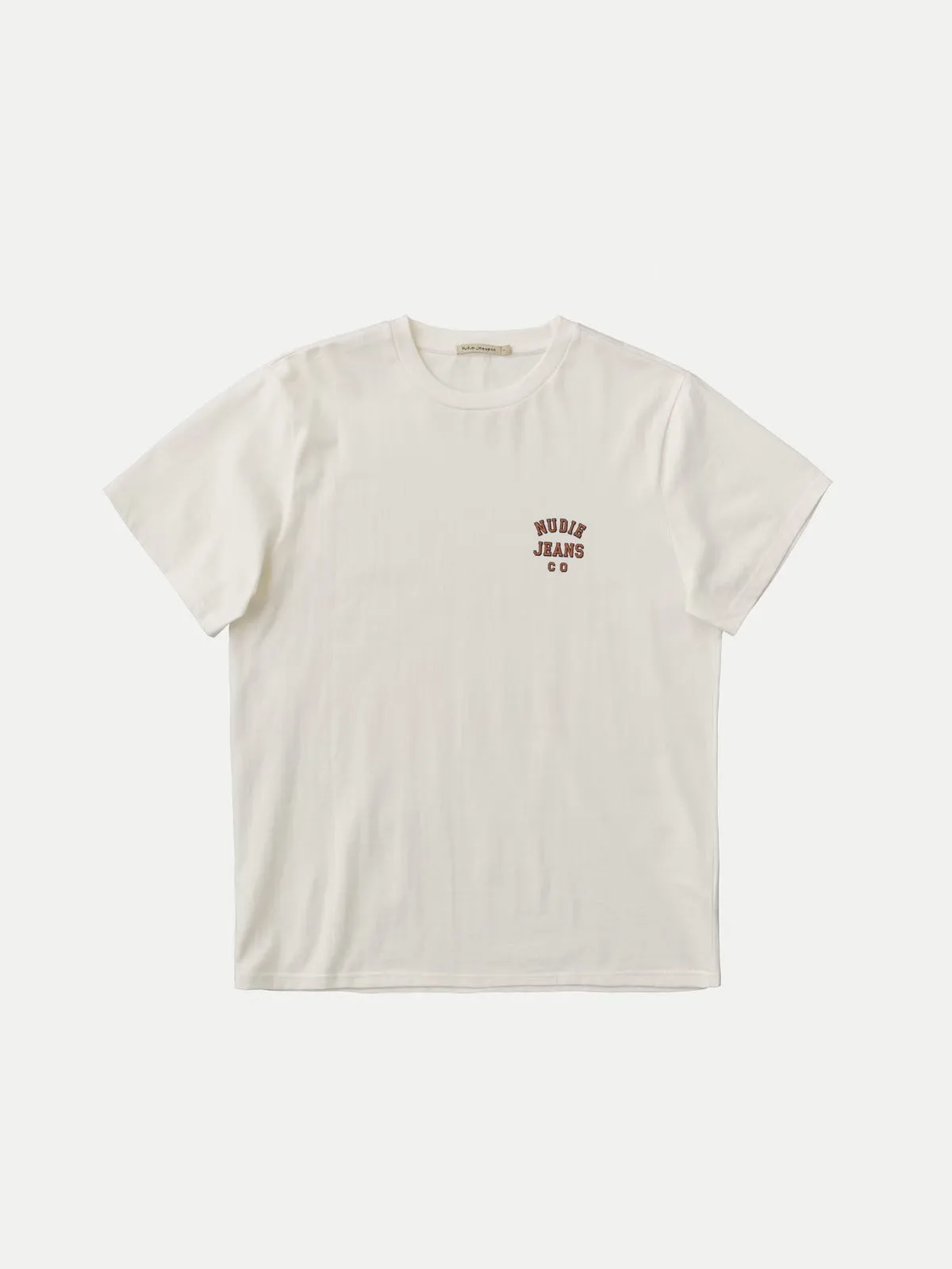 【Nudie Jeans】公平貿易有機棉LOGO T-shirt Roy Logo Tee Offwhite sold by Blue Beach Denim