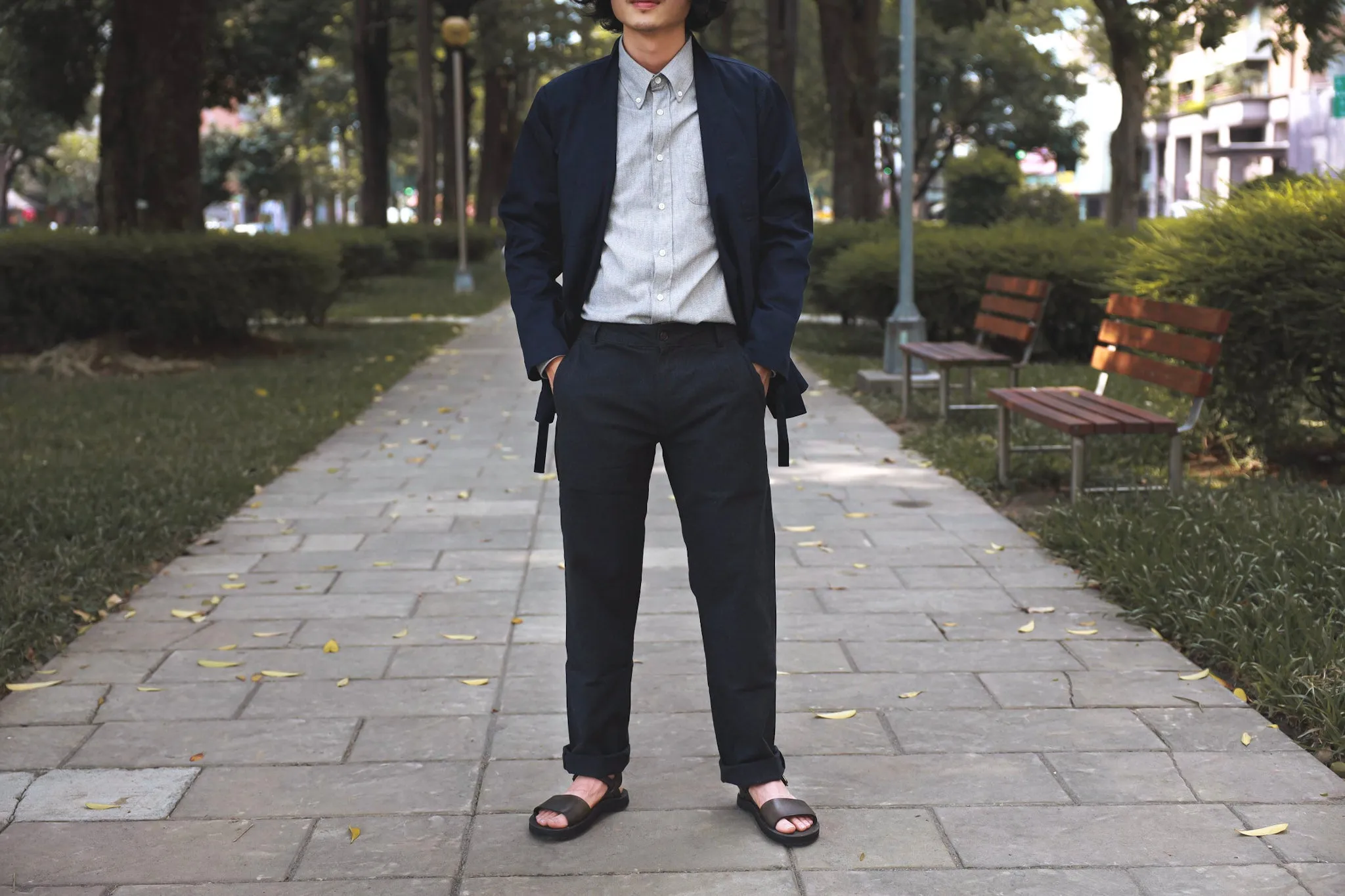 【Universal Works】雙色撚紗 低腰修身直筒斜紋褲 炭灰雙色/Marl Twill Aston Pant sold by Blue Beach Denim product image thumbnail 2