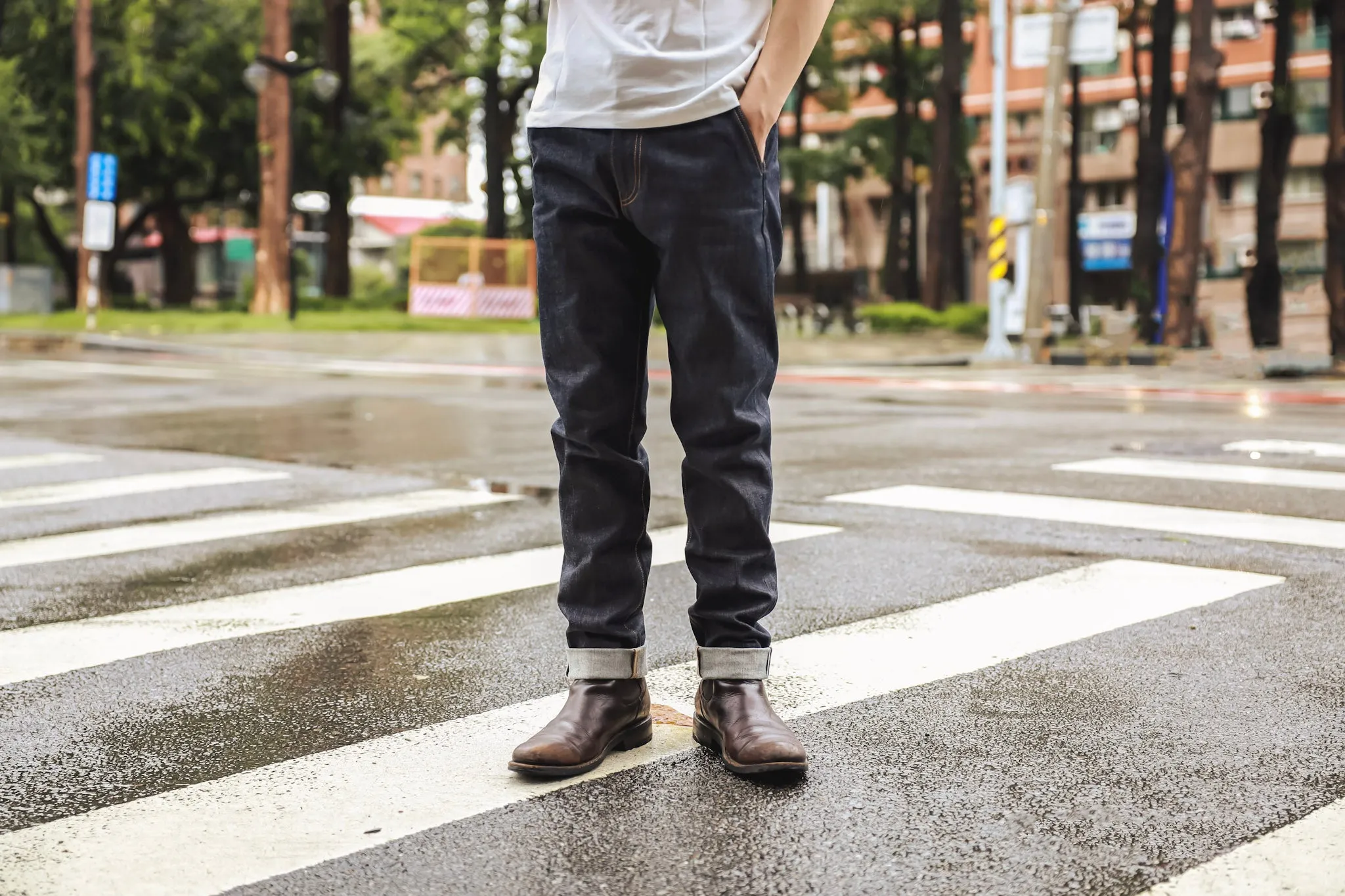 【Benzak Denim Developers】BC-01 special #2 Tapered Chino Pants / 旗艦二號布料 復古藍染布邊 錐形休閒褲 15oz sold by Blue Beach Denim product image thumbnail 3