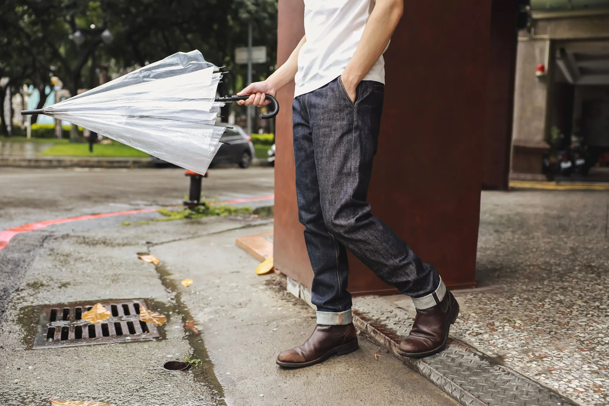 【Benzak Denim Developers】BC-01 special #2 Tapered Chino Pants / 旗艦二號布料 復古藍染布邊 錐形休閒褲 15oz sold by Blue Beach Denim product image thumbnail 2