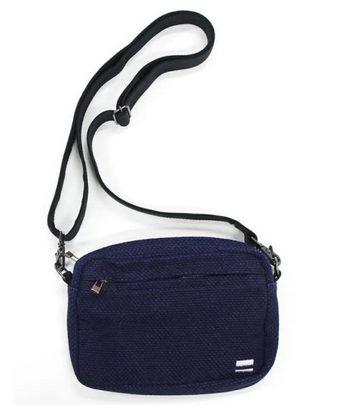 【MOMOTARO】B-17 Indigo Sashiko Pouch 桃太郎靛藍染刺子肩背包 made by Momotaro