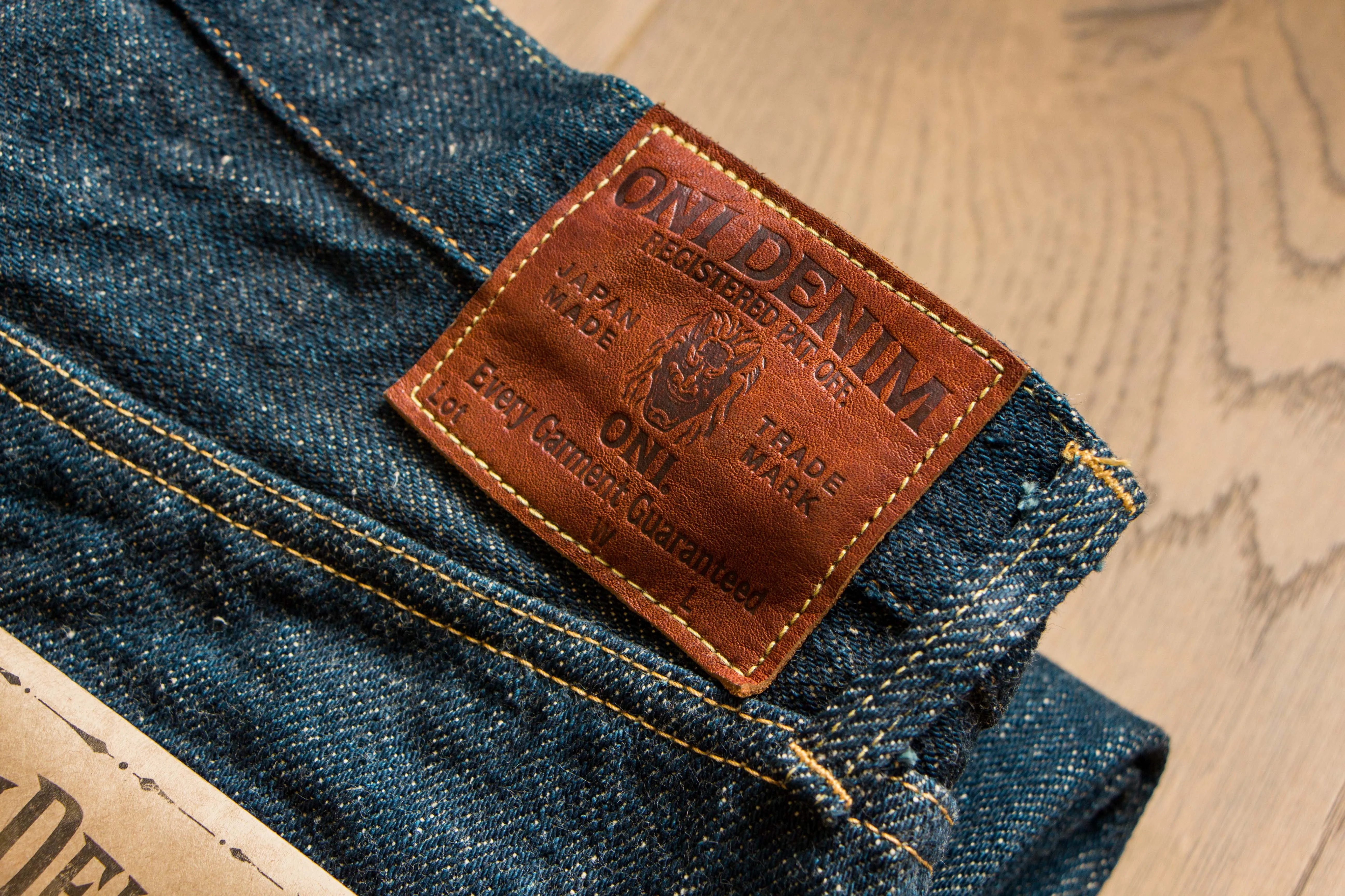 【ONI DENIM】622ZR-KAB Secret Denim 20oz 鬼秘歌舞伎布邊低腰修身錐形牛仔褲 sold by Blue Beach Denim product image thumbnail 2