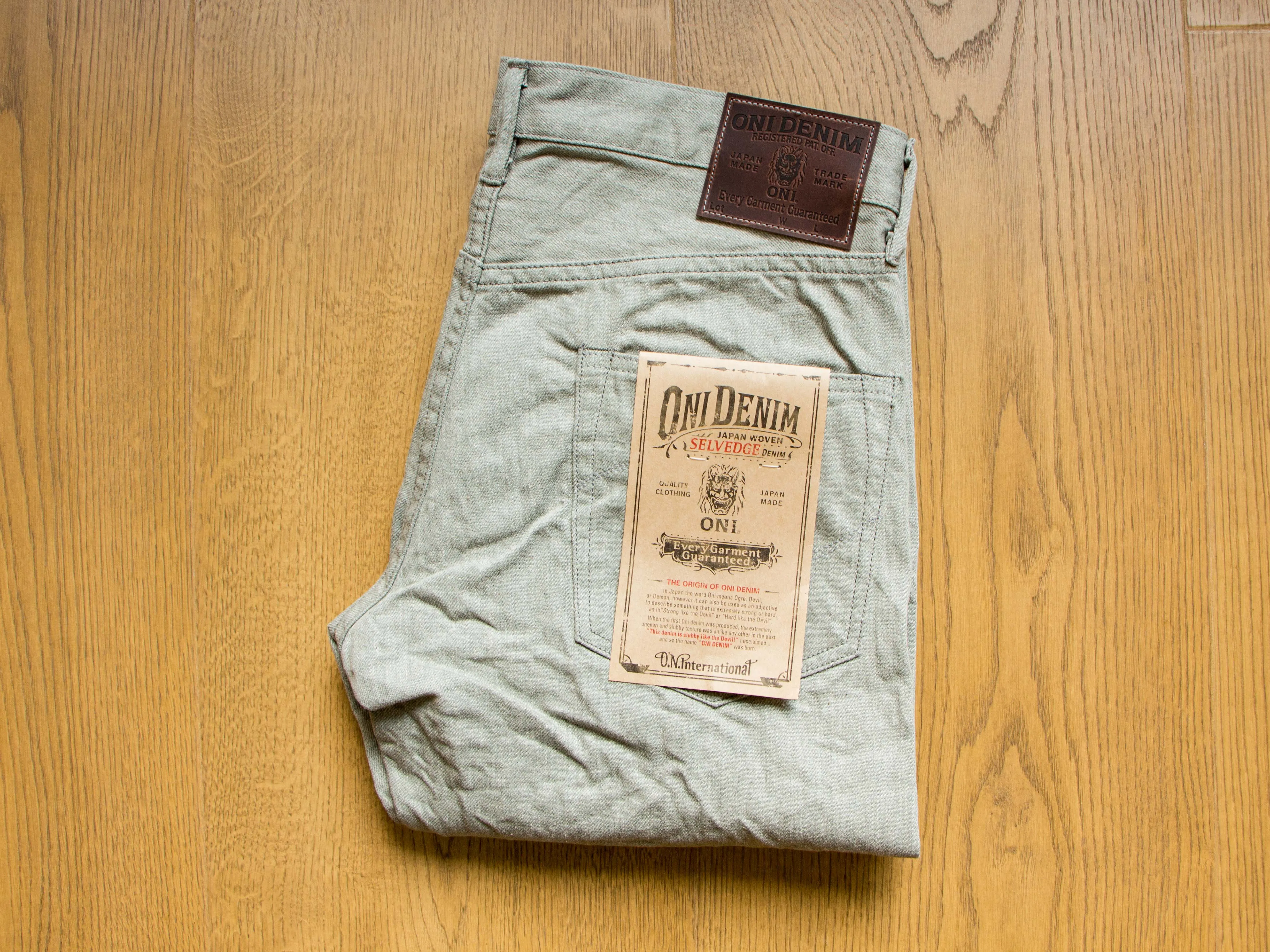 【ONI DENIM】246-Moku Mixed Gray Denim 11oz 雲煙灰修身直筒牛仔褲 sold by Blue Beach Denim