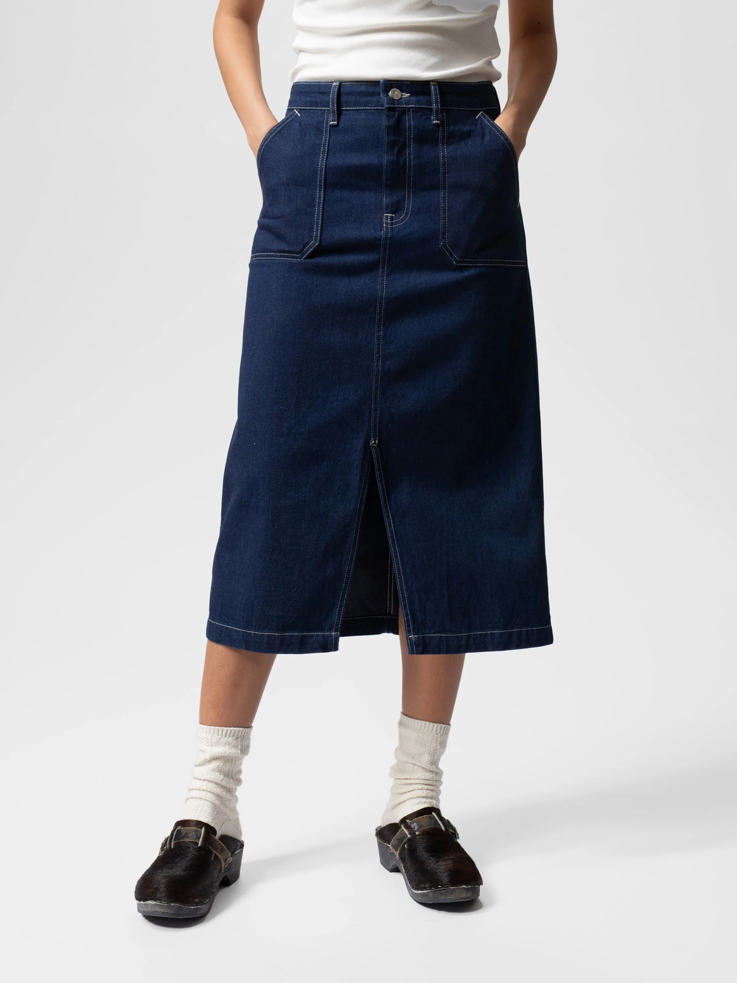 【Nudie Jeans】Boel Painter Denim Skirt Dark Blue 深藍水洗高腰畫家牛仔裙 sold by Blue Beach Denim product image thumbnail 3