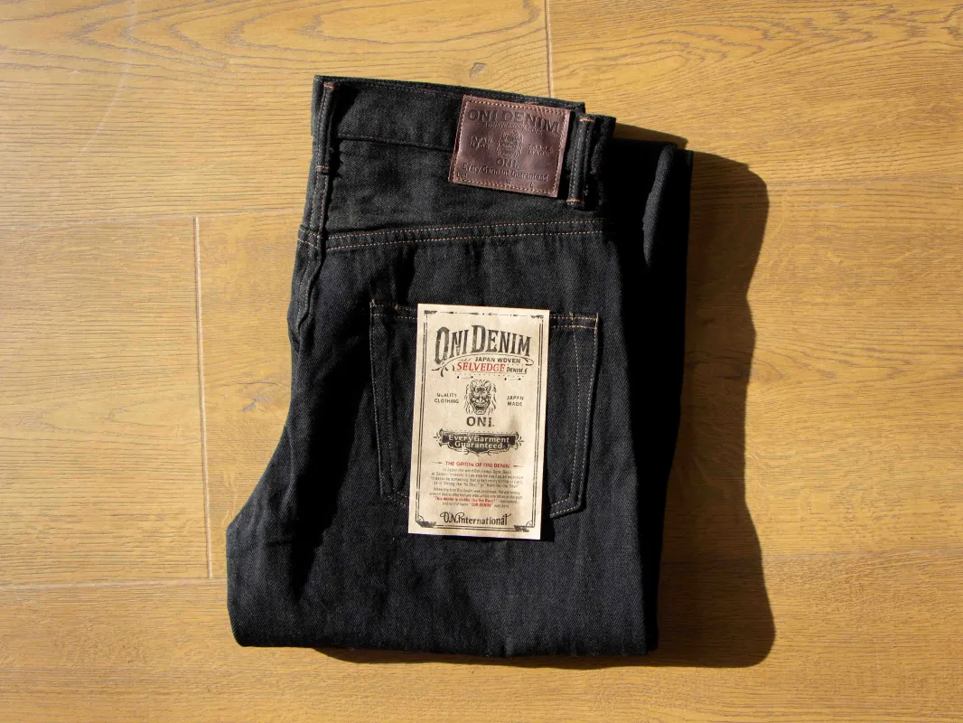 【ONI DENIM】222-BKOL Black x Olive 12.5oz 橄欖緯紗黑色超寬直筒牛仔褲 sold by Blue Beach Denim