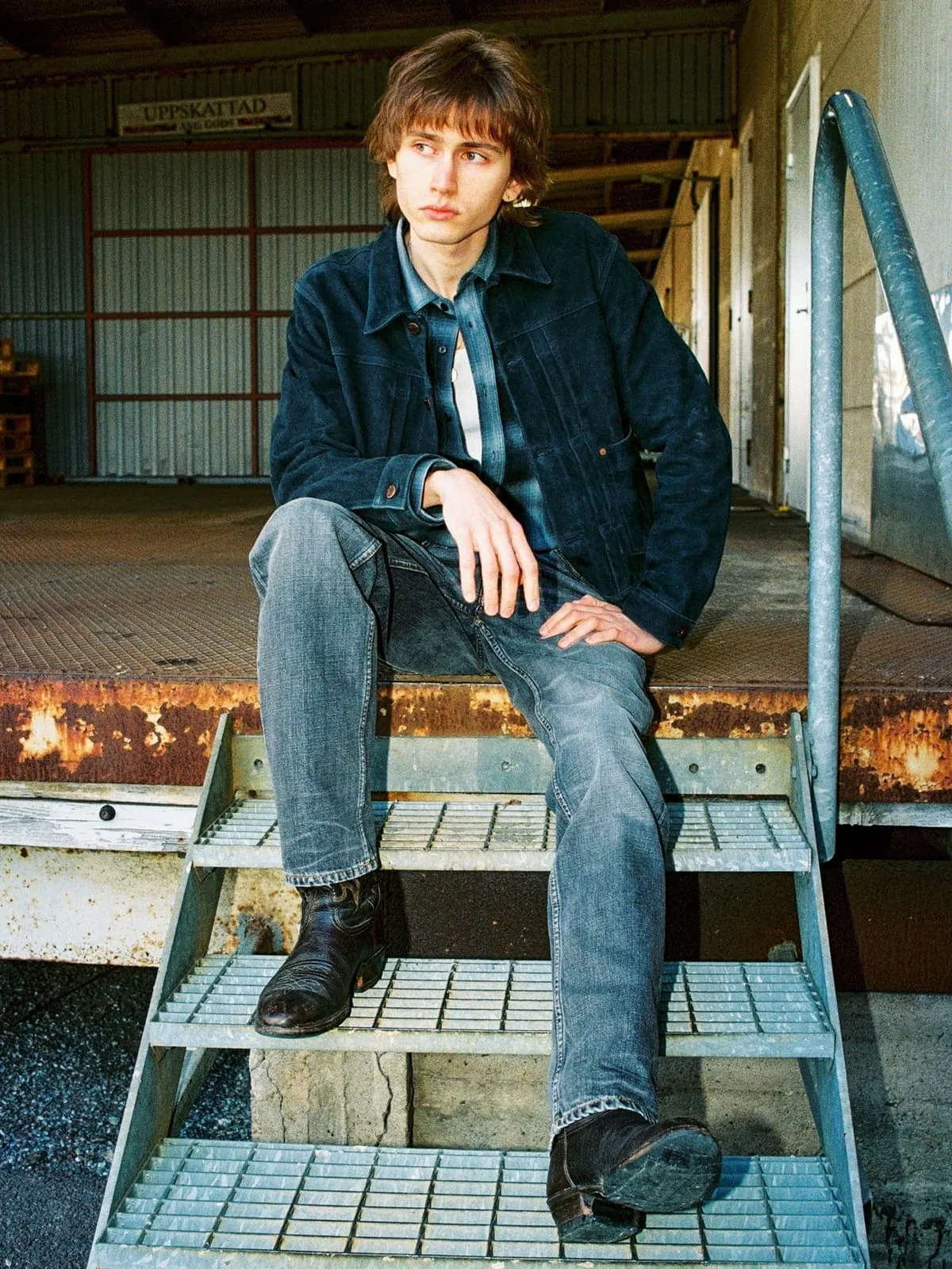 【Nudie Jeans】Dante II Suede Jacket Navy 海藍色山羊麂皮一代皮衣 sold by Blue Beach Denim product image thumbnail 2