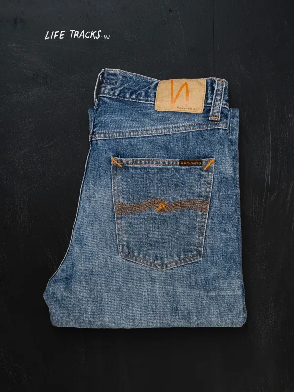 【Nudie Jeans】Rad Rufus Raw Tracks 忠實復刻中藍水洗寬鬆直筒牛仔褲 sold by Blue Beach Denim