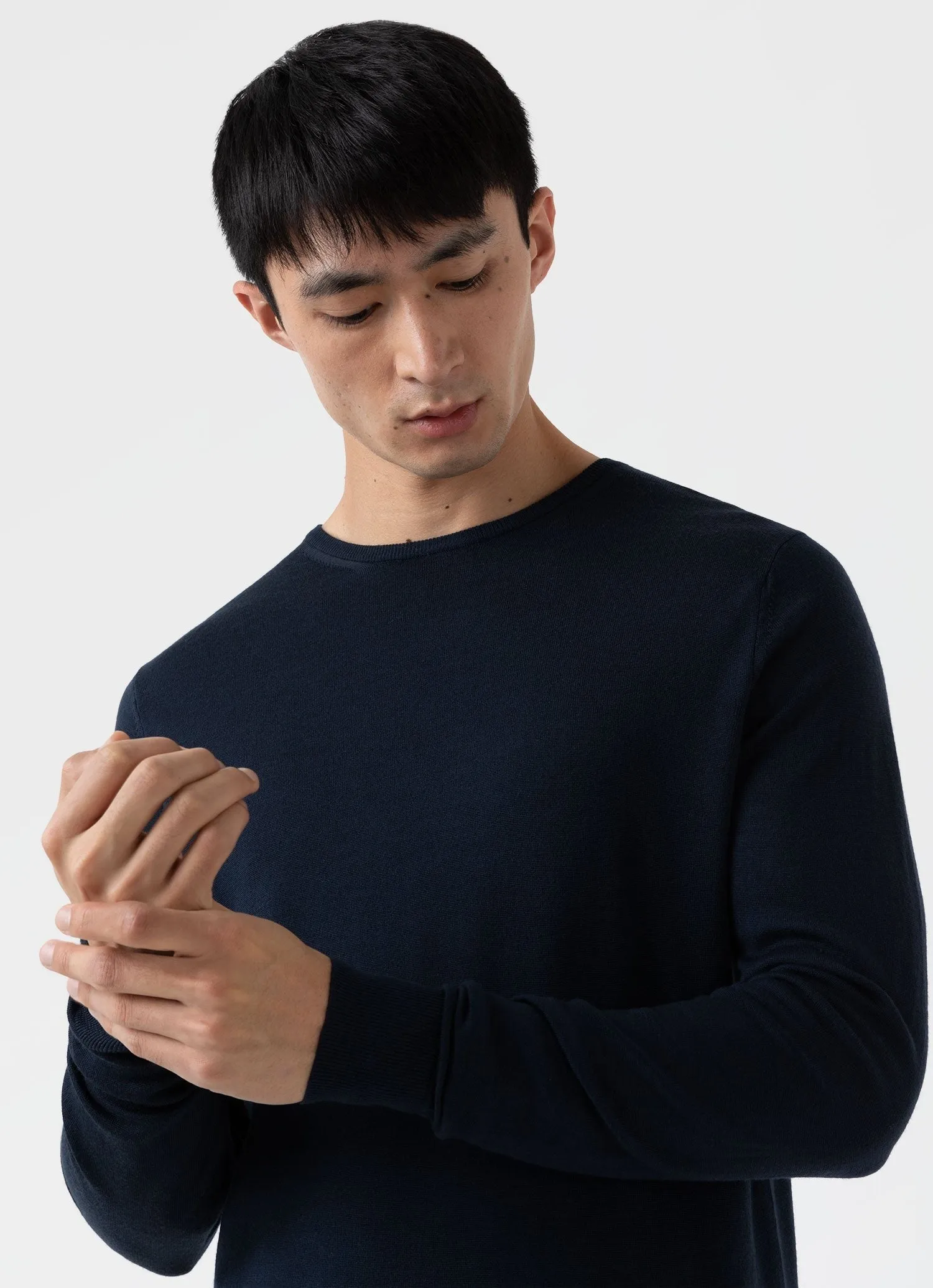 【Sunspel】Extra Fine Merino Crew Neck Jumper Light Navy 海藍色極細美麗諾羊毛圓領毛衣 sold by Blue Beach Denim product image thumbnail 4