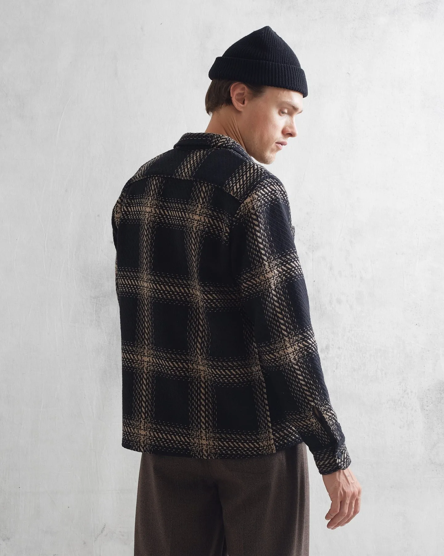 【WAX London】Whiting Overshirt Black Beige 襯衫外套 旗艦立體格紋 黑/卡其 sold by Blue Beach Denim product image thumbnail 5