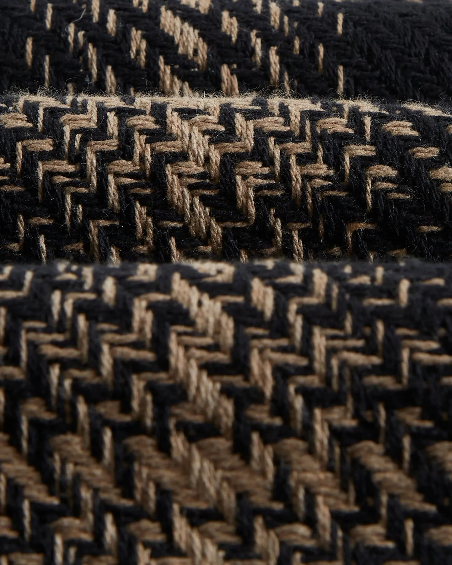 【WAX London】Whiting Overshirt Black Beige 襯衫外套 旗艦立體格紋 黑/卡其 sold by Blue Beach Denim product image thumbnail 2