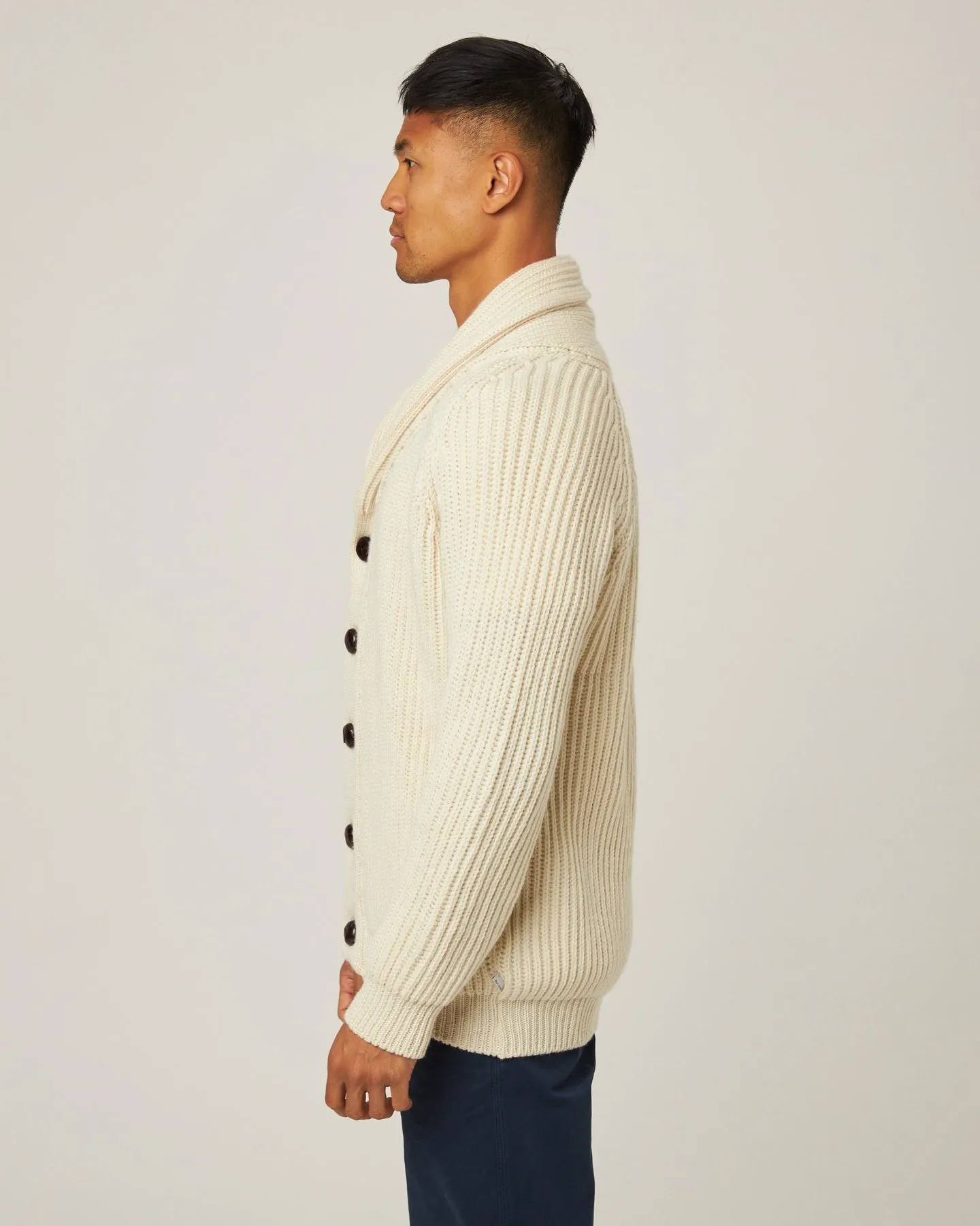 【Peregrine】Wilkinson Cardigan Ecru 奶油色粗針美麗諾羊毛開襟衫 sold by Blue Beach Denim product image thumbnail 5