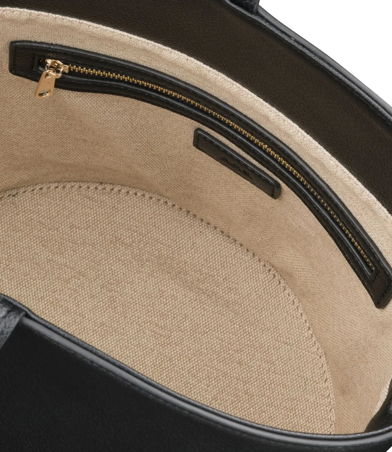 【A.P.C.】ANA BAG 黑色水桶包 sold by Blue Beach Denim product image thumbnail 4