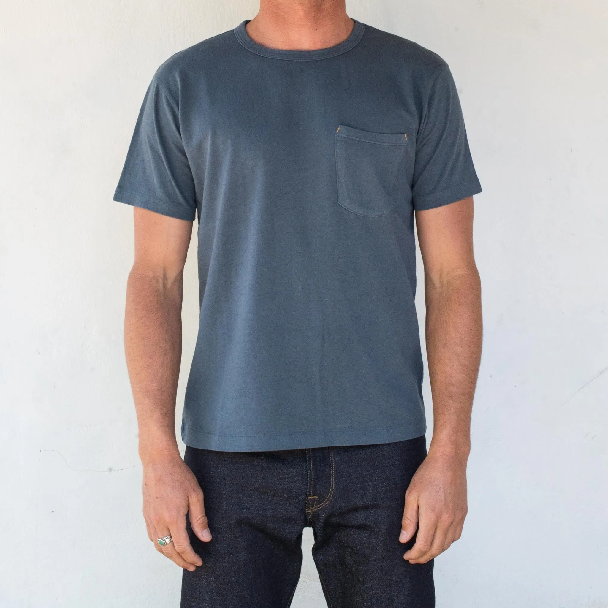 【Freenote】9 Ounce Pocket T-shirt Blue/藏青色成衣染口袋素T sold by Blue Beach Denim product image thumbnail 2