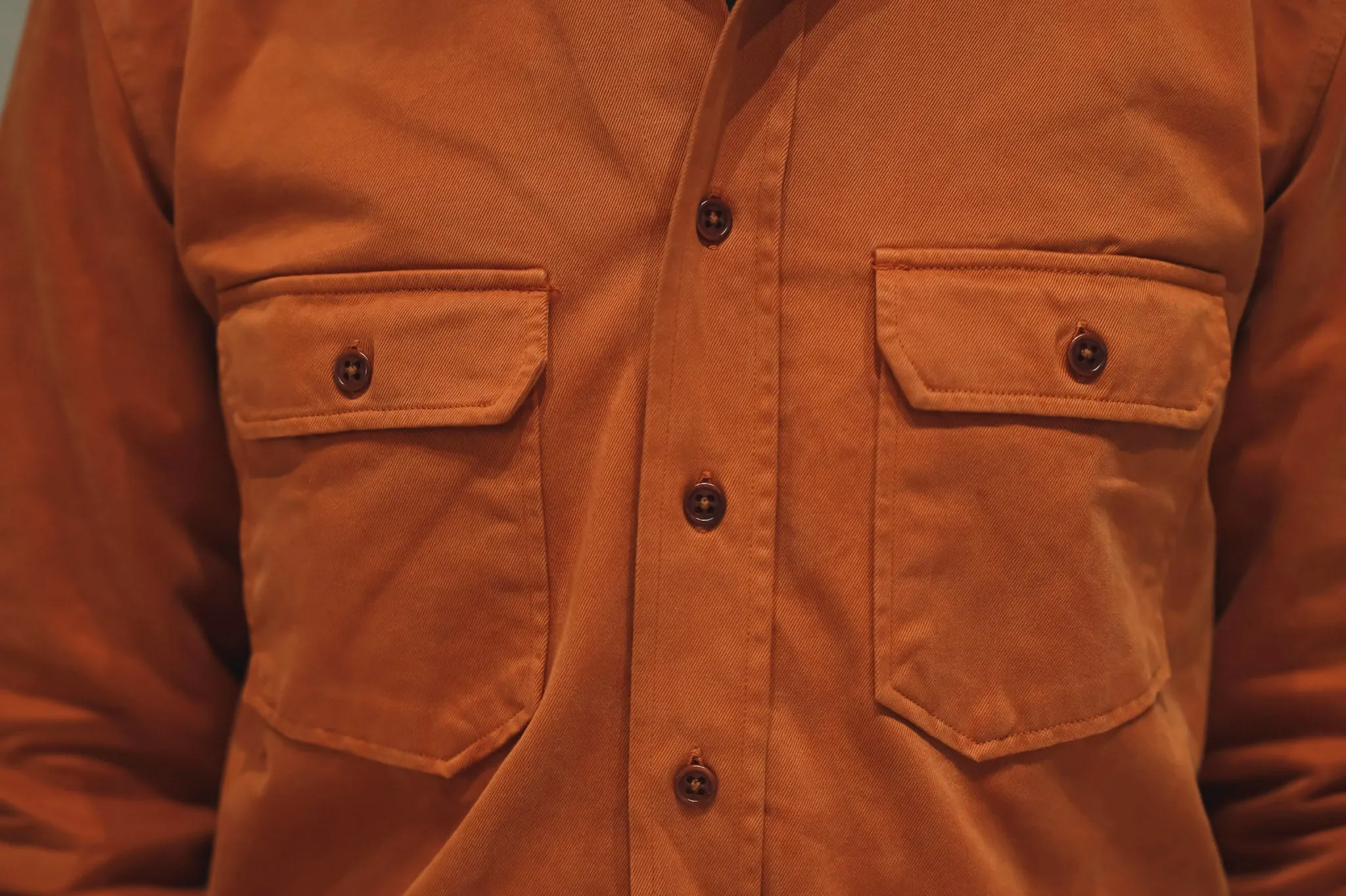 【Indigofera】Alamo Twill Shirt Gold Ochre/厚磅水洗 斜紋襯衫 亮土色 sold by Blue Beach Denim product image thumbnail 5