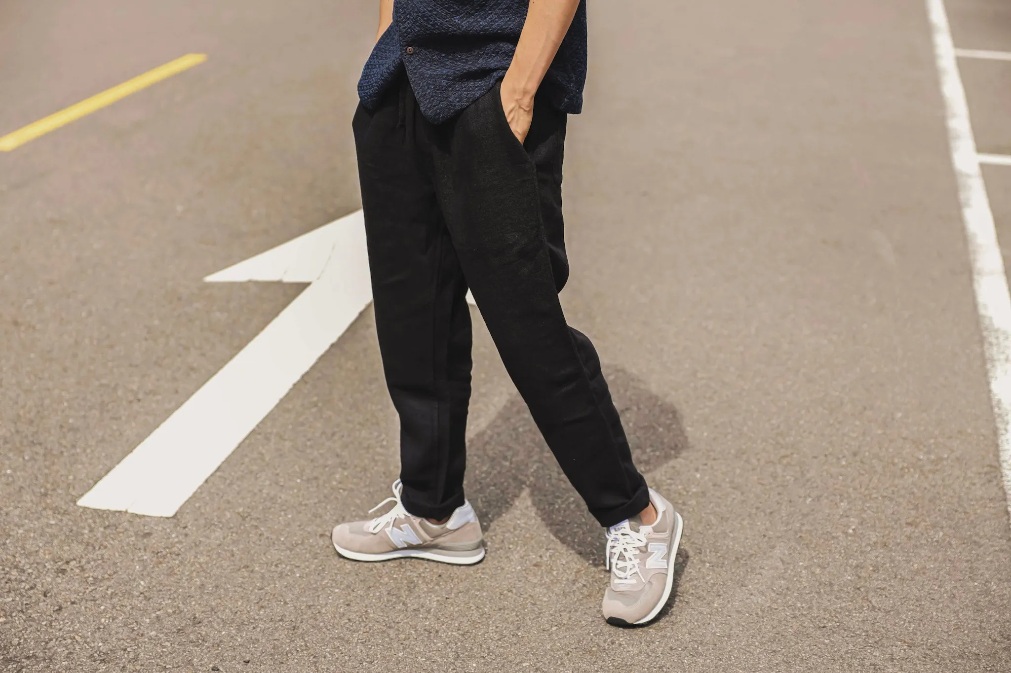 【3sixteen】Drawstring Pant Black Linen/麻質修身鬆緊褲 sold by Blue Beach Denim product image thumbnail 2
