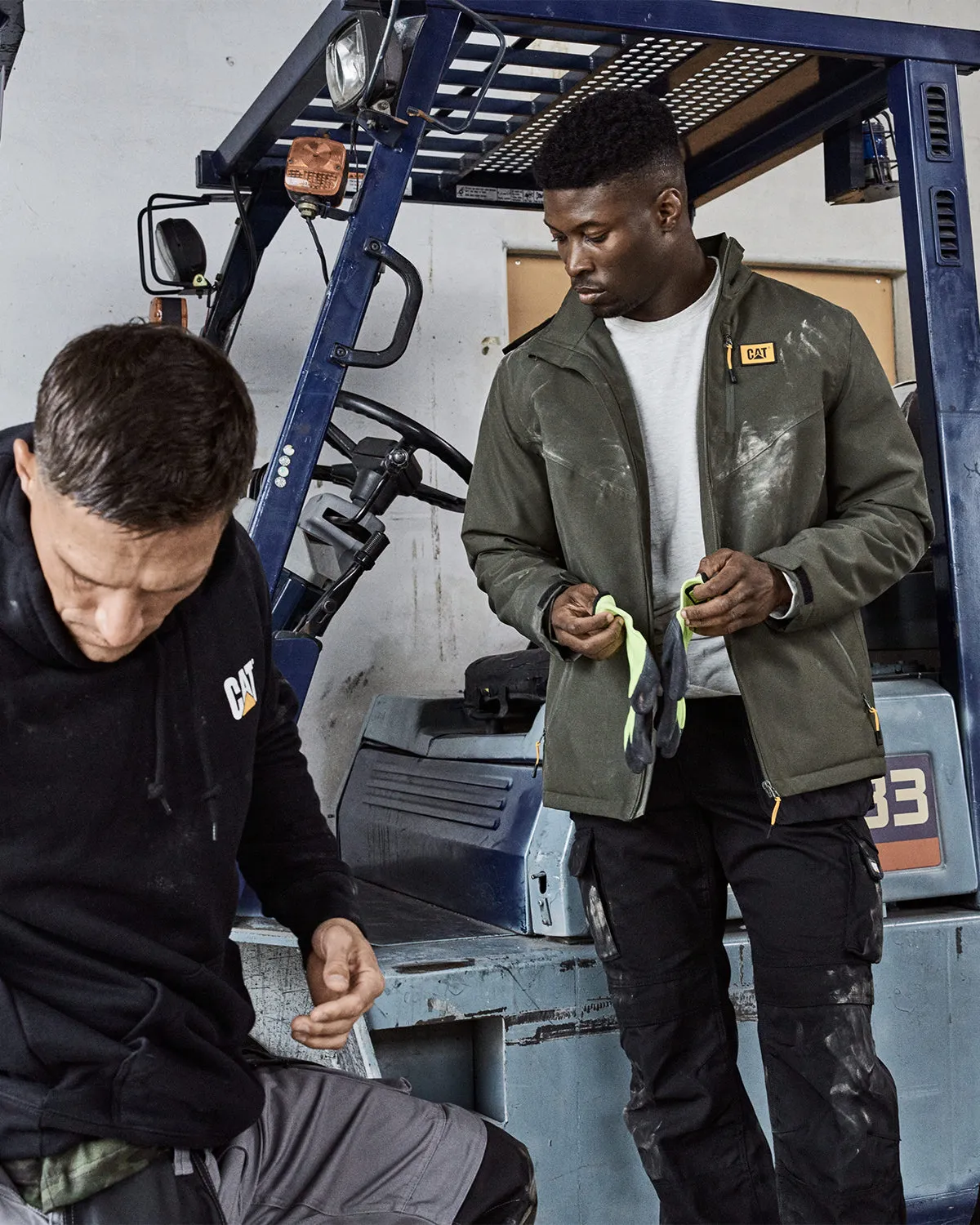 MEN'S LIGHTWEIGHT INSULATED JACKET sold by CAT Workwear product image thumbnail 3